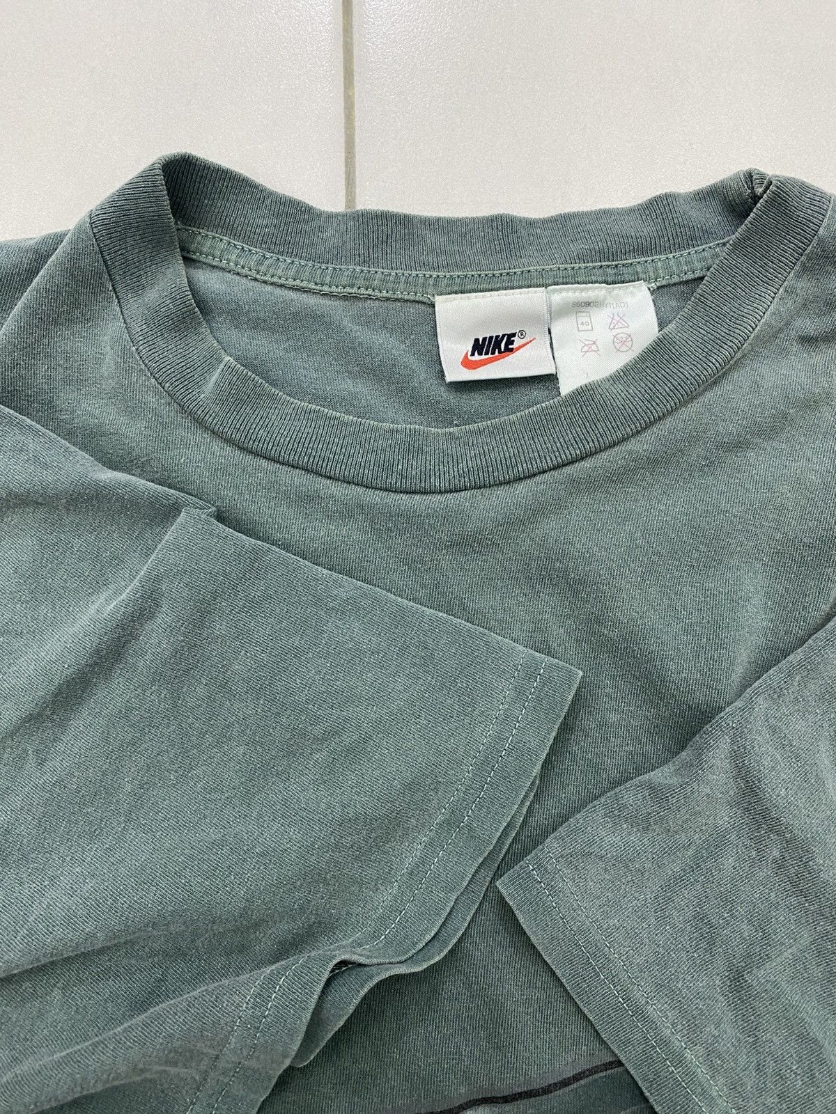Nike × Vintage Vtg 90s Nike swoosh big logo oversize shirt Size US L / EU 52-54 / 3 - 9 Thumbnail