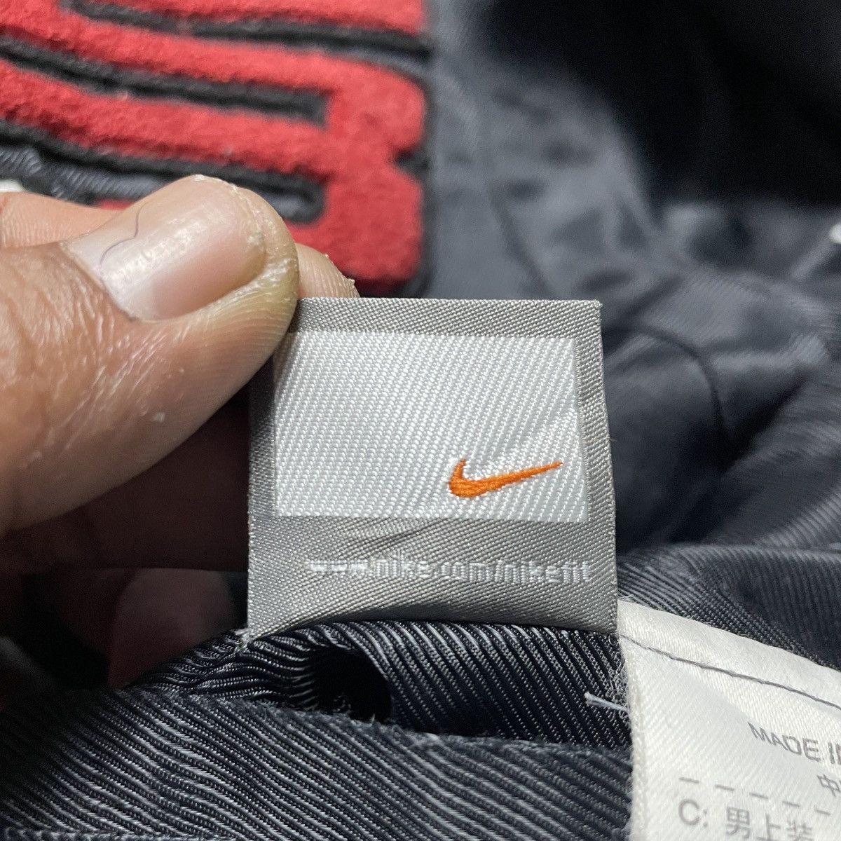 Nike 2000’s Nike X Lebron James Satin Reversible Varsity Jacket Size US L / EU 52-54 / 3 - 12 Thumbnail
