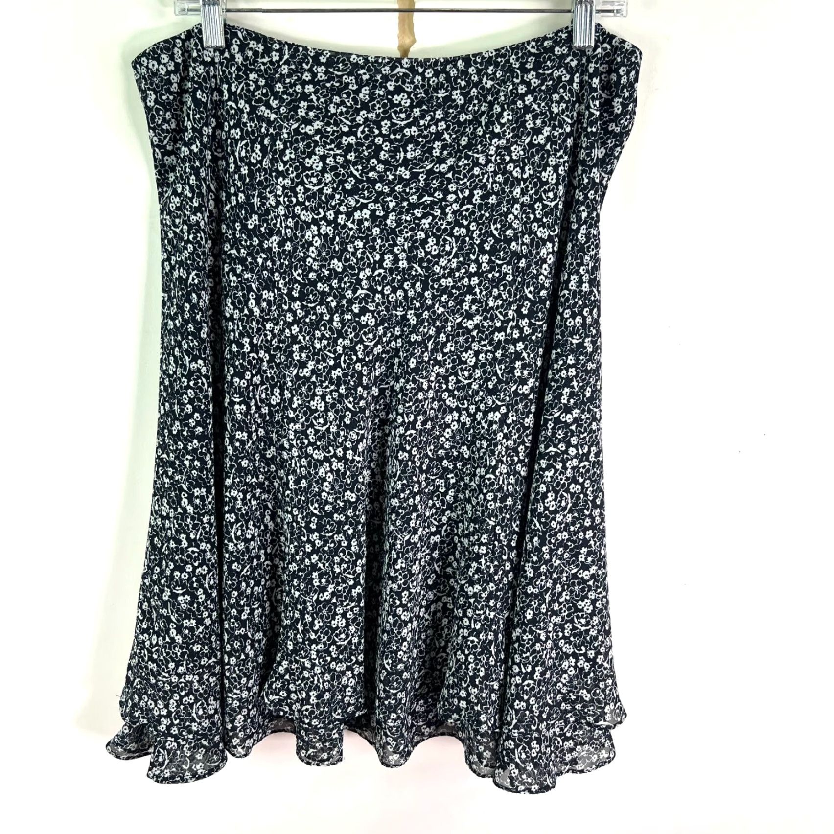 Chaps Chaps Skirt Midi Floral Lined Pleated Womens Size L Black/White Size 36" / US 14 / IT 50 - 6 Thumbnail