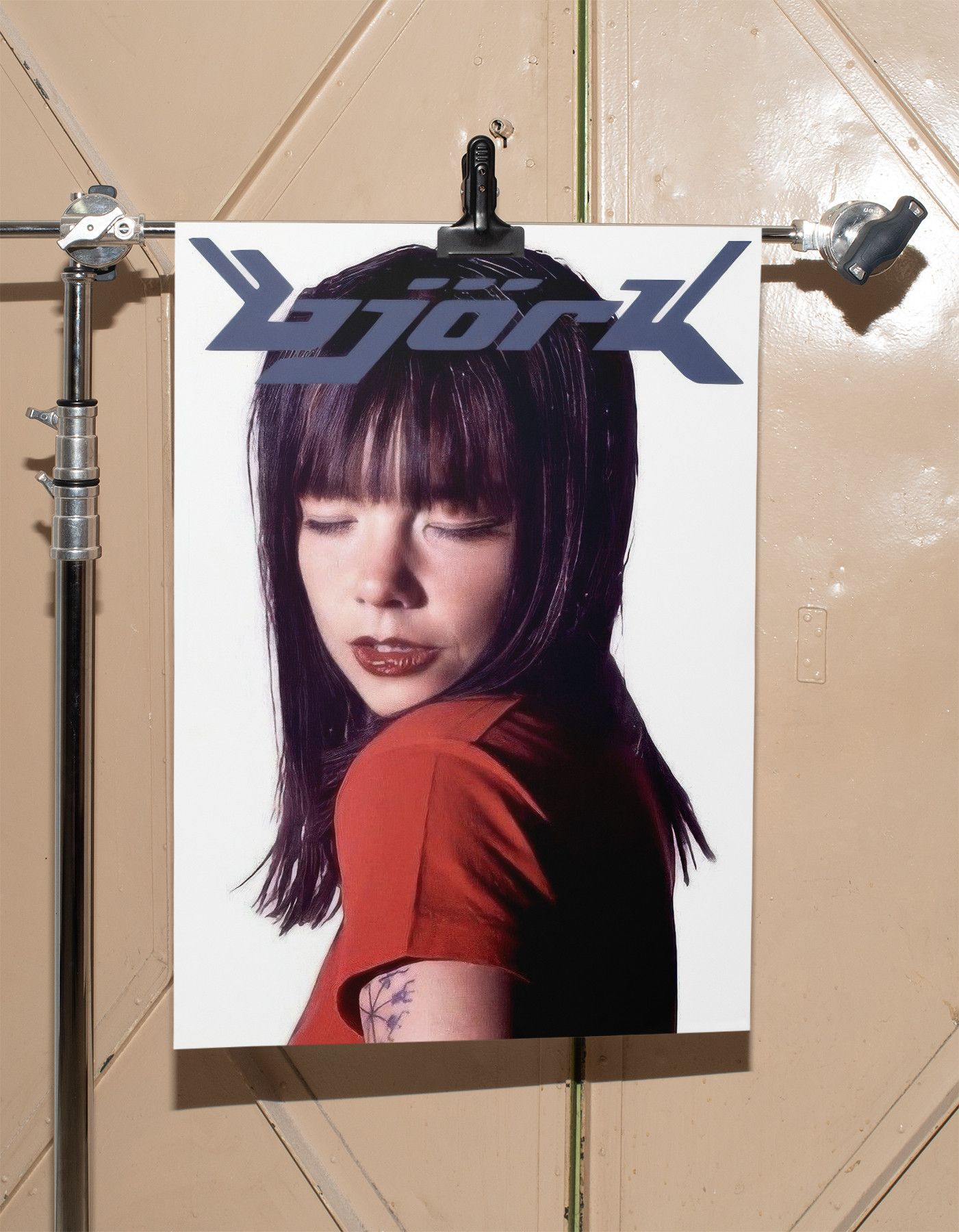 Band Tees Bjork Poster Print Shirt Shirt Gift Vintage Music 90s Merch Size ONE SIZE - 2 Thumbnail