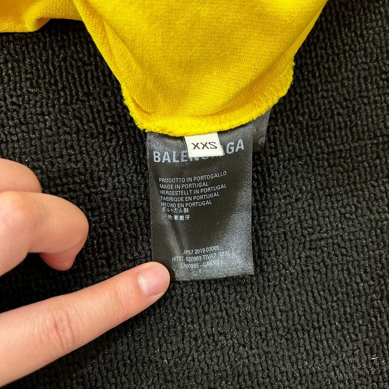 Balenciaga Balenciaga Yellow printed short sleeves Size US XXS / EU 40 - 5 Thumbnail