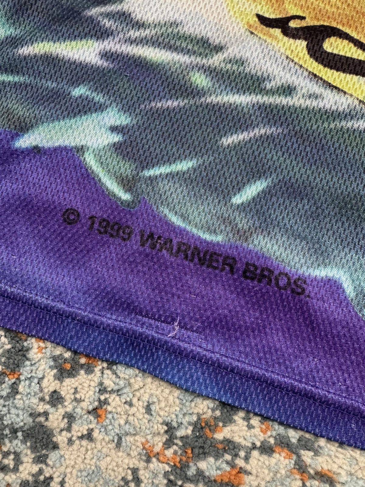 Vintage × Warner Bros Vintage 1999 crazy Warner bros graphic all over print Jersey Size US M / EU 48-50 / 2 - 9 Thumbnail