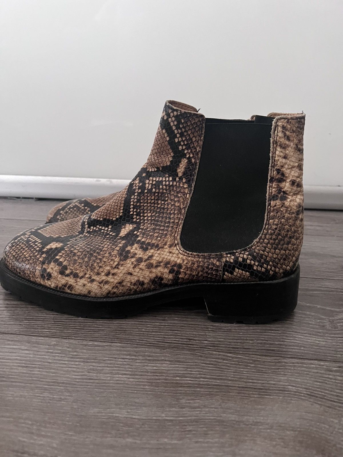 Tiger of Sweden Snakeskin/Python Chelsea Boots Size US 10 / EU 43 - 4 Thumbnail