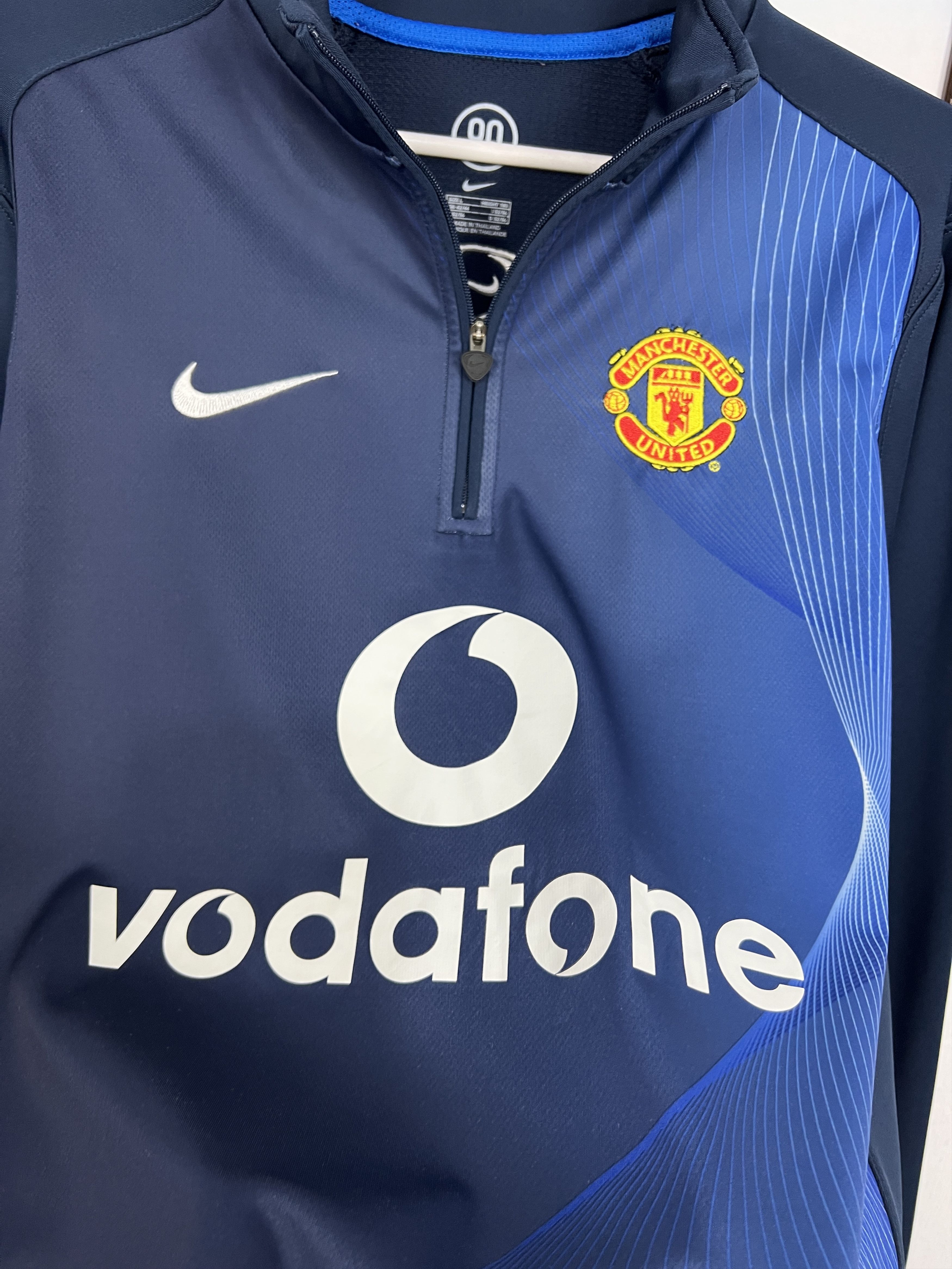 Nike Vintage Nike Manchester United Football Train Sweatshirt Size US L / EU 52-54 / 3 - 3 Thumbnail