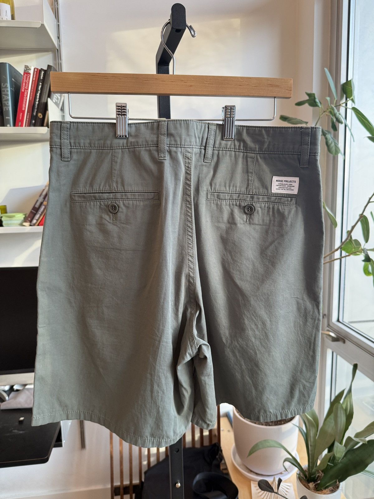 Norse Projects Norse Projects Aros Regular Light Shorts Size US 33 - 2 Thumbnail