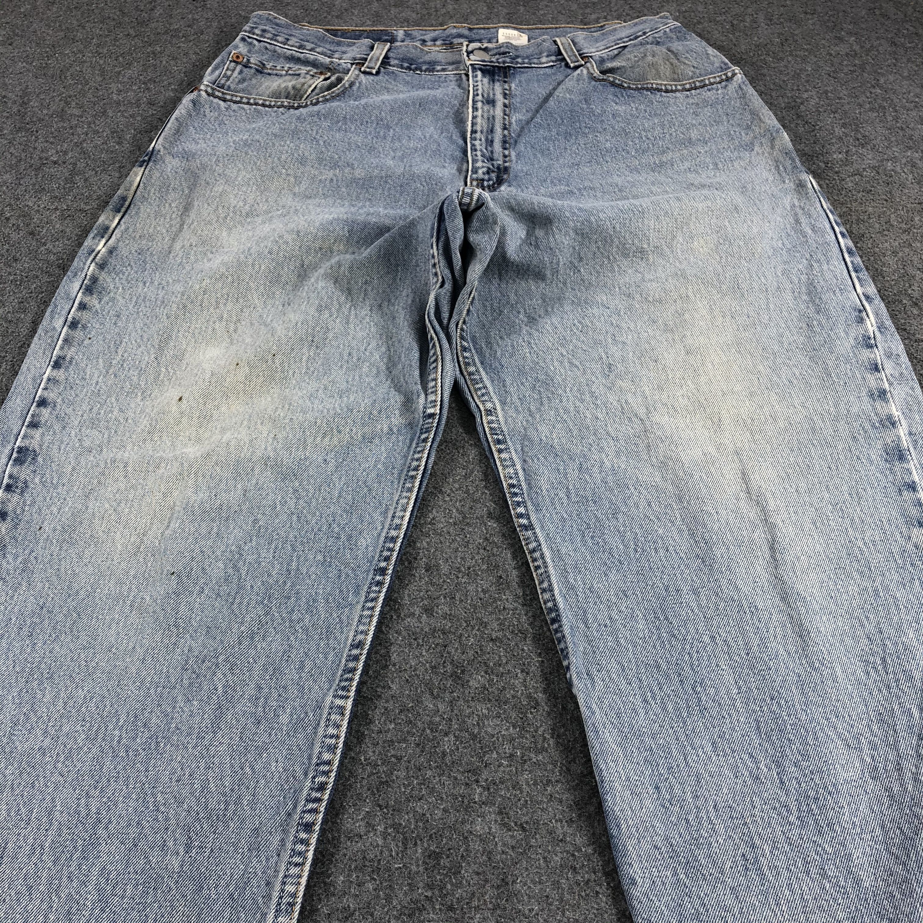 Levi's Vintage Levis 560 Jeans Light Wash Denim KJ546 Size US 32 / EU 48 - 3 Thumbnail