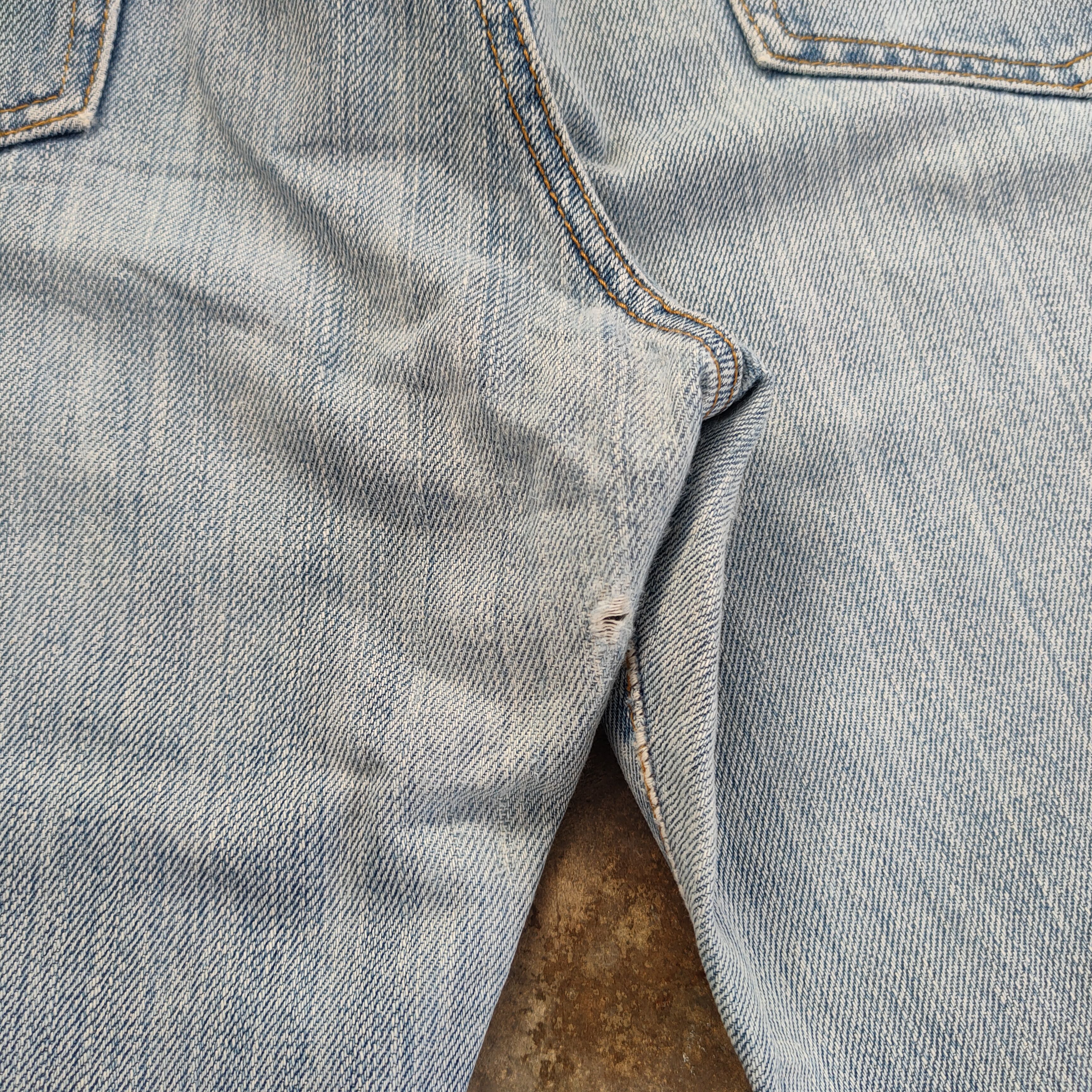 Japanese Brand × Jean × Vintage W35 VINTAGE JAPAN STRAIGHT FADED DISTRESSED JEAN DENIM PANTS Size US 35 - 10 Thumbnail