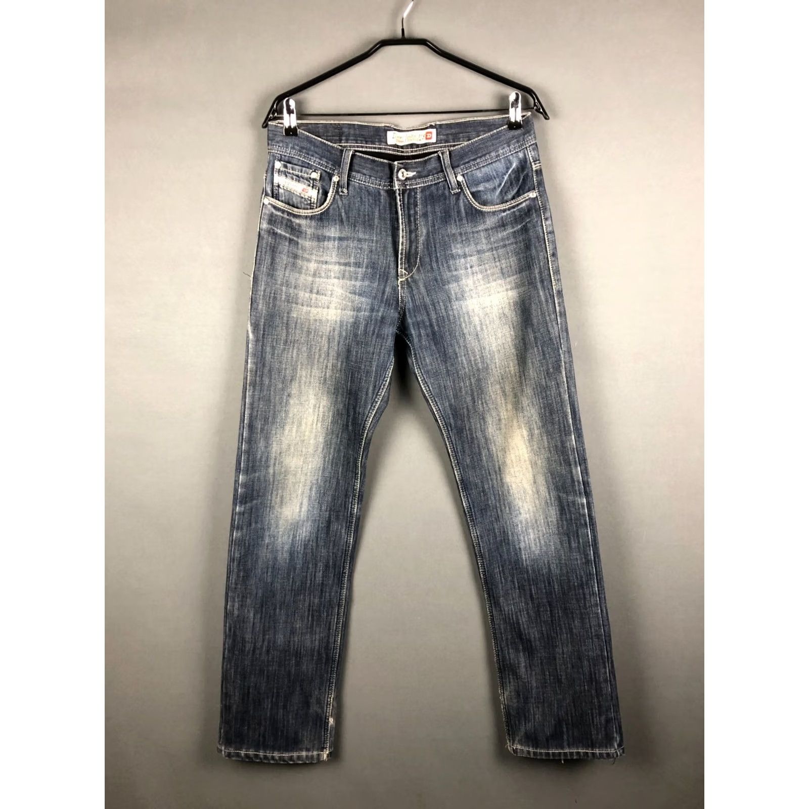 Diesel Diesel Jeans Regular Size 32 Blue Cotton Denim Zip Pockets Logo Patch Mens Jeans Shirt Size US 32 / EU 48 - 2 Thumbnail