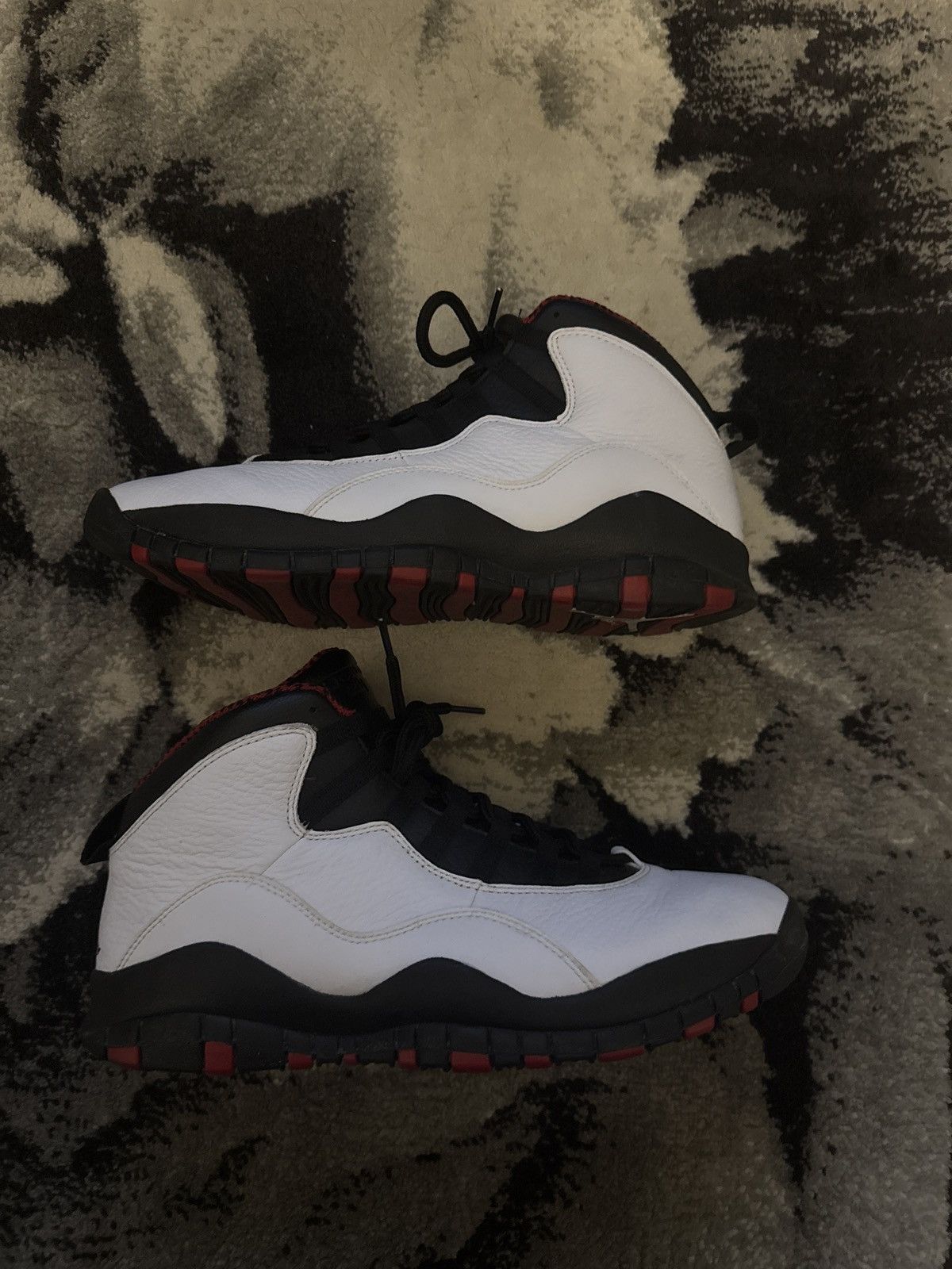 Jordan Brand Air Jordan 10 ‘Chicago’ Size US 9.5 / EU 42-43 - 1 Thumbnail