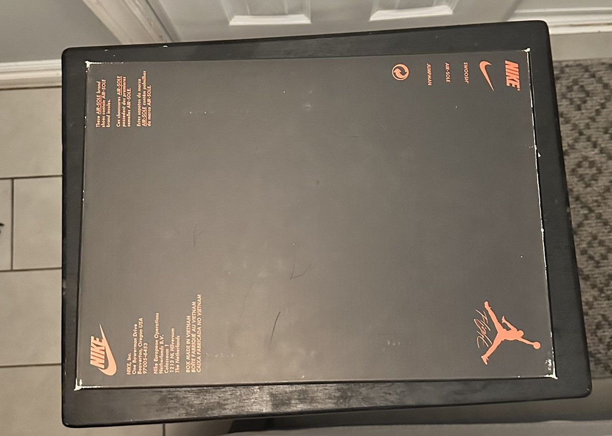 AIR JORDAN 4 RETRO SE