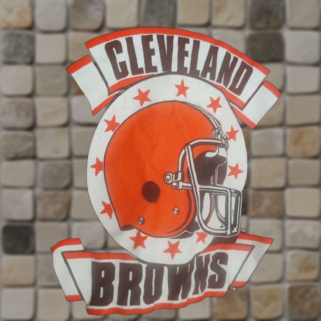 NFL VINTAGE Cleveland Browns T-Shirt Medium Browns NFL 1980s Single Stitch USA Garan Officially Licensed Men Short Sleeve Crew Neck Cotton Brown Size US M / EU 48-50 / 2 - 1 Thumbnail
