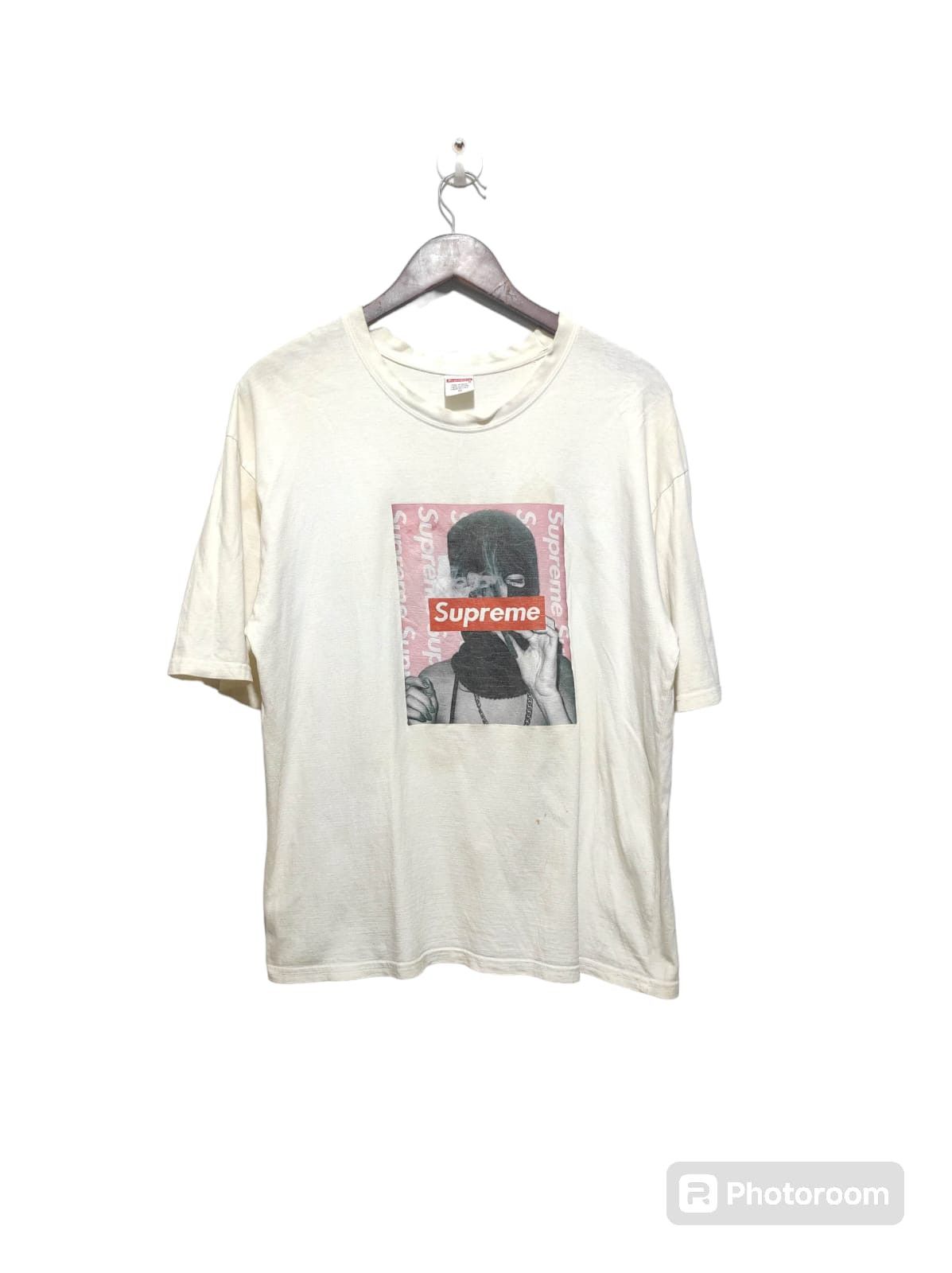 Supreme Supreme Smoking Girl Tee Shirt Size US L / EU 52-54 / 3 - 1 Thumbnail