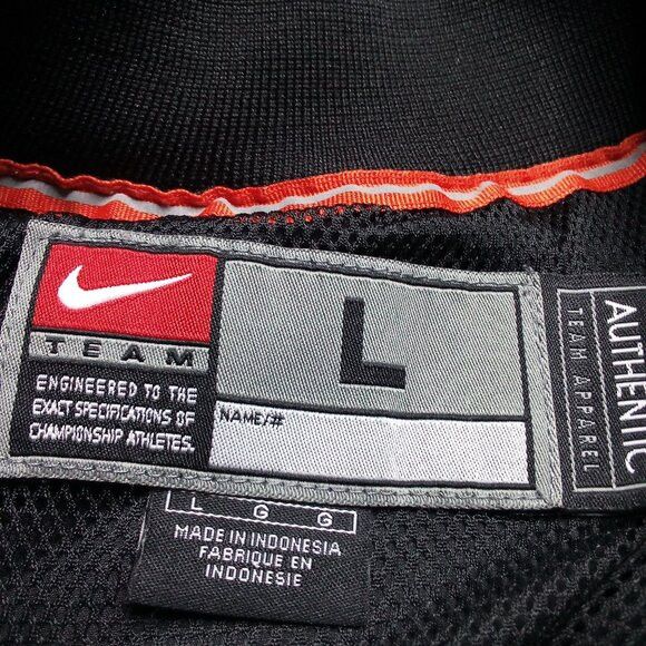 NCAA × Nike × Vintage Vintage Nike Oregon State Beavers Windbreaker Jacket Size US L / EU 52-54 / 3 - 3 Thumbnail