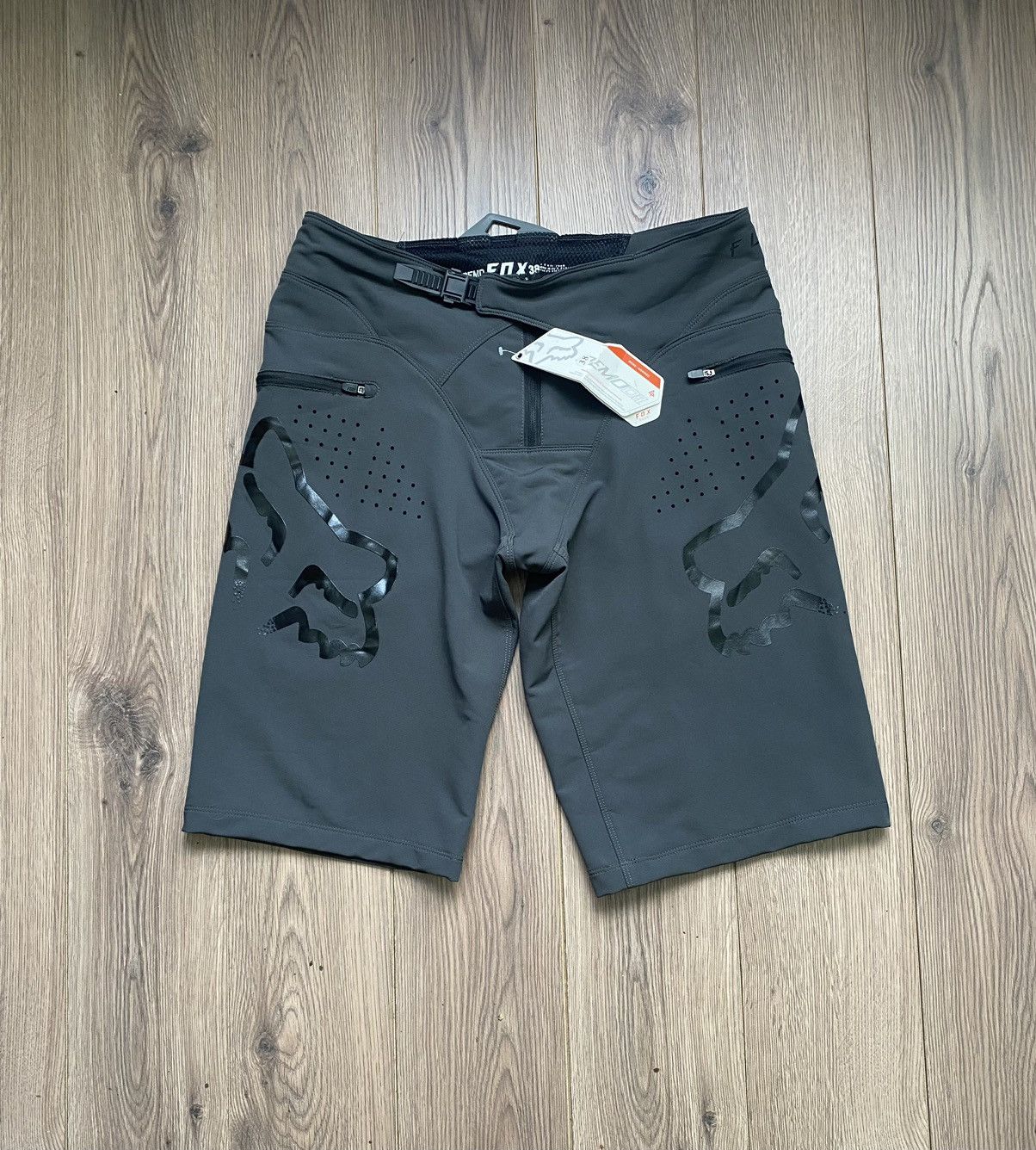 Vintage Fox Racing Big Logo Grey Shorts Size 38