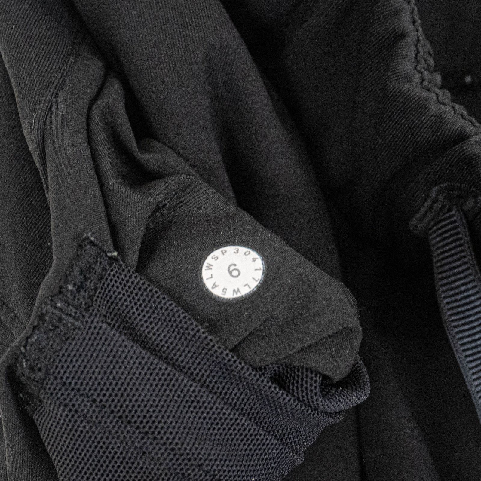 Lululemon Lululemon On the Fly jogger pant Black Women's size 6 Size 28" / US 6 / IT 42 - 4 Thumbnail