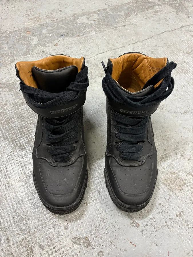 Givenchy AW2014 Givenchy Black High Leather Tyson Sneakers Size US 7 / EU 40 - 2 Thumbnail