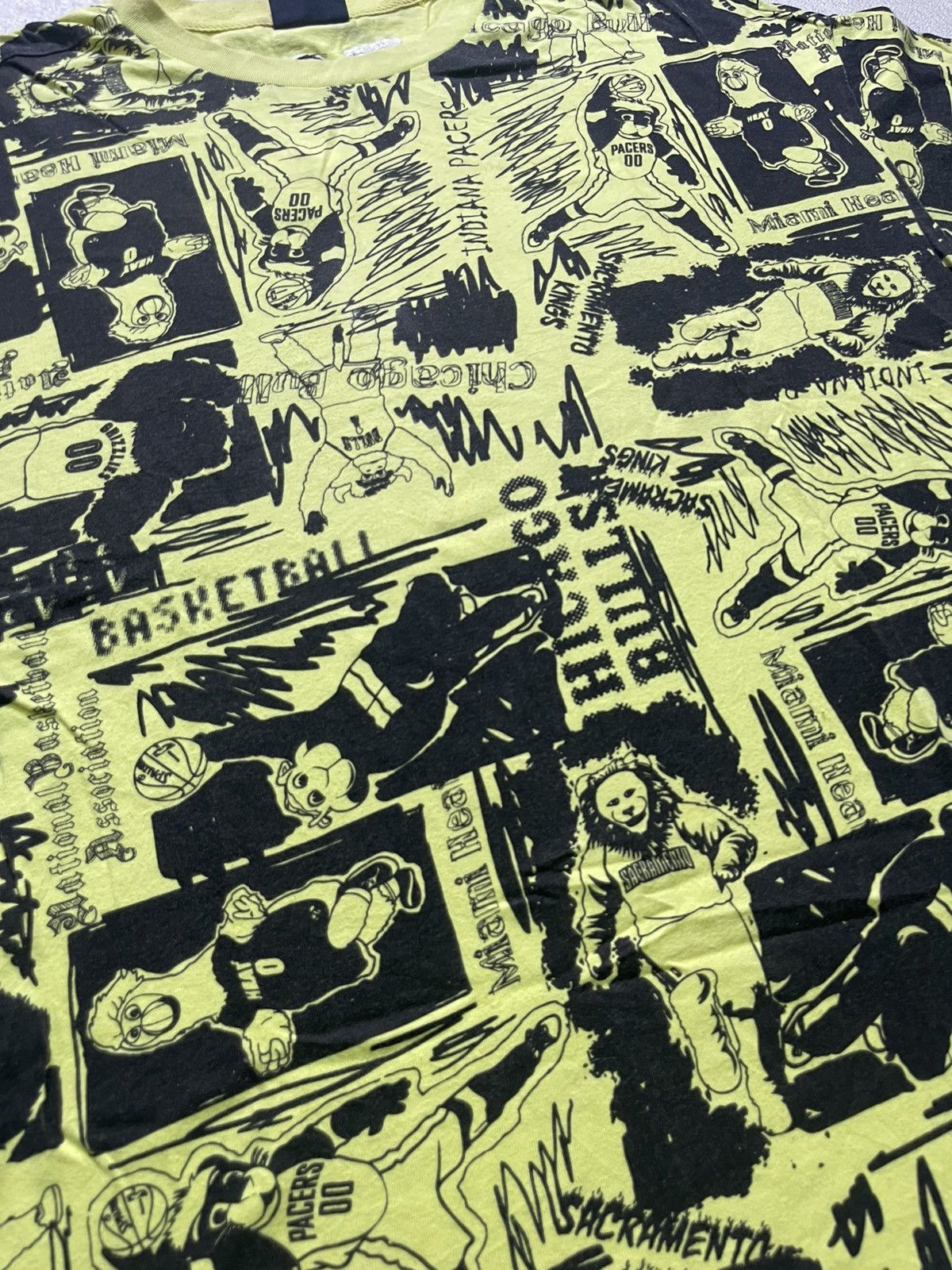 Japanese Brand NBA APO full print short sleeve tshirt Size US XL / EU 56 / 4 - 3 Thumbnail
