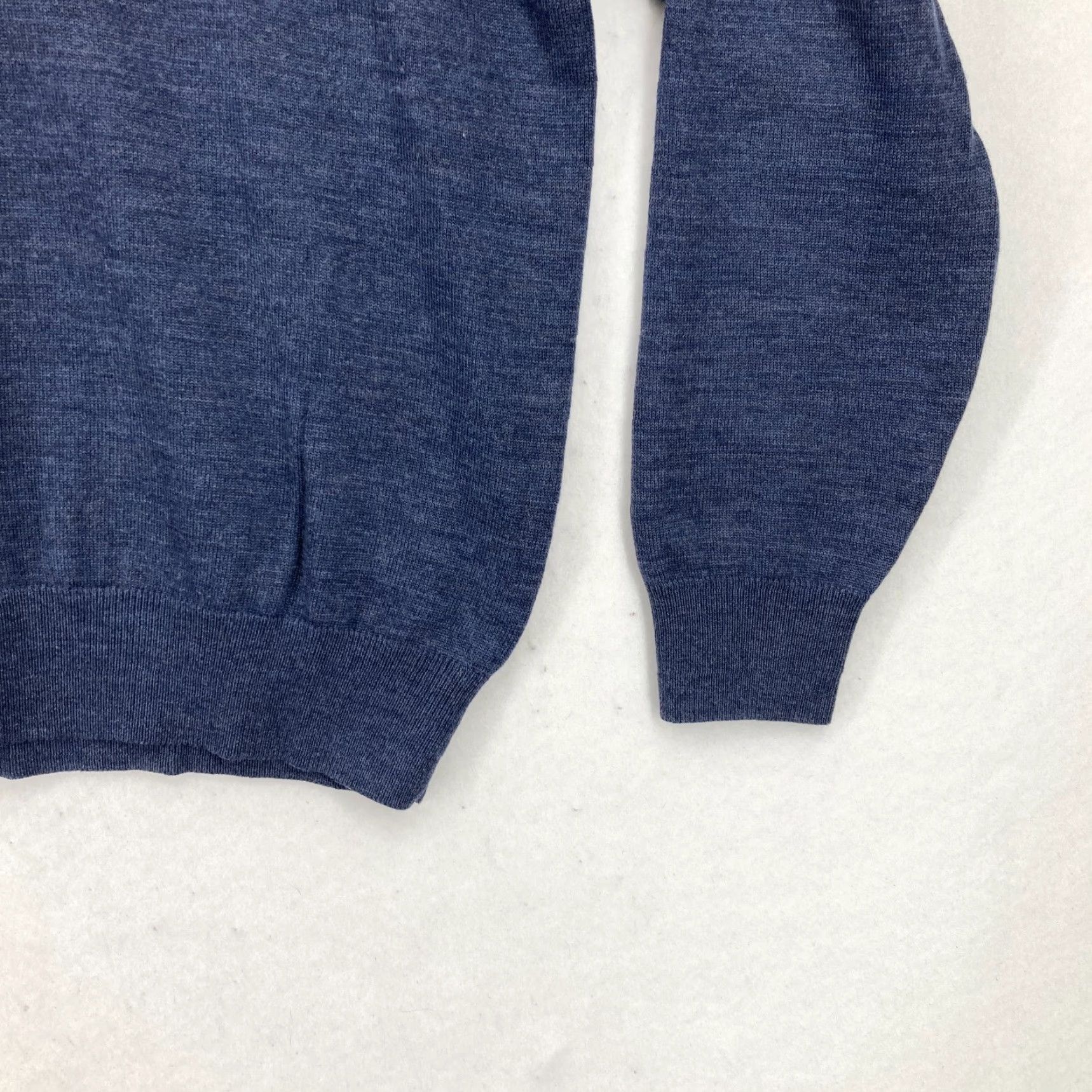 Vintage L.L. Bean Merino Wool Sweater Mens Medium Blue V Neck Pullover Casual Knit Shirt Size US M / EU 48-50 / 2 - 4 Thumbnail