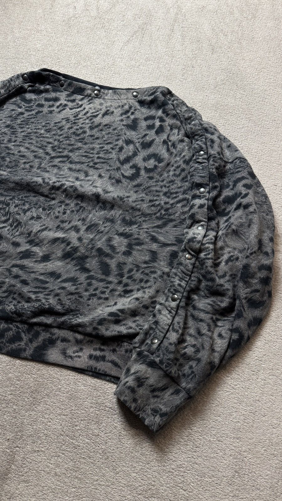 If Six Was Nine Allsaints vintage Y2K Leopard Sweatshirt cdg y-3 lgb stussy Size L / US 10 / IT 46 - 4 Thumbnail