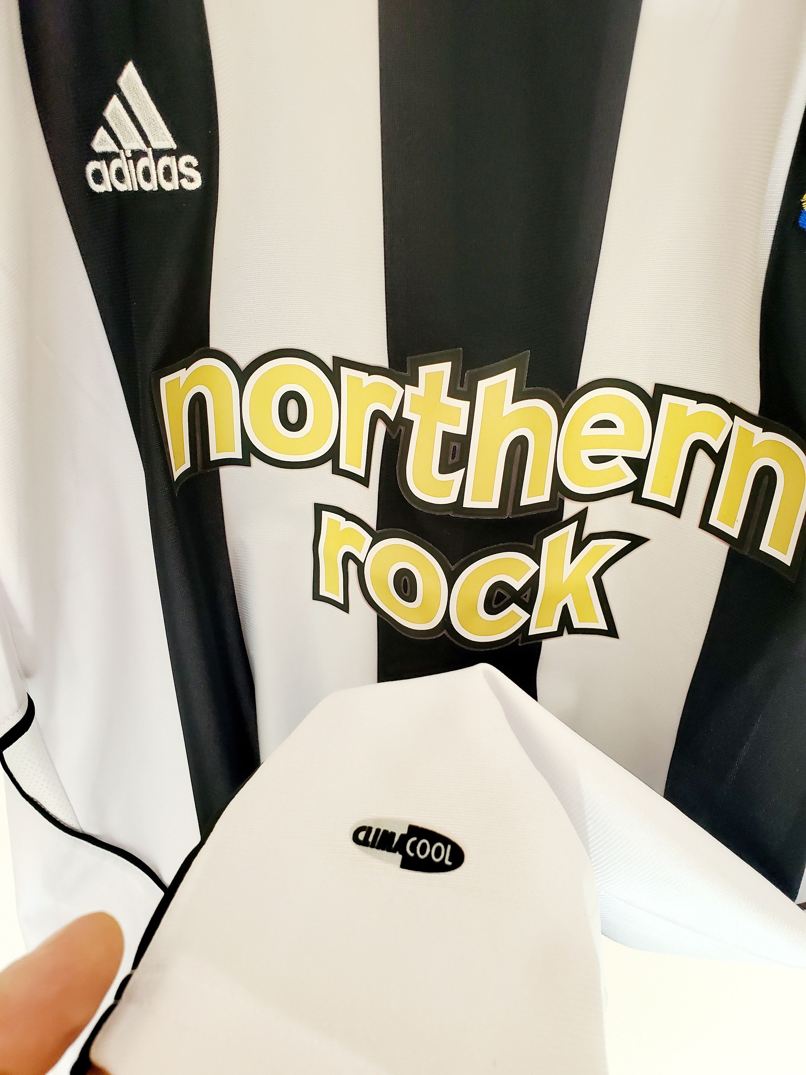 Other NEWCASTLE UNITED 2005 2007 HOME FOOTBALL SOCCER JERSEY Xl Size US XL / EU 56 / 4 - 4 Thumbnail