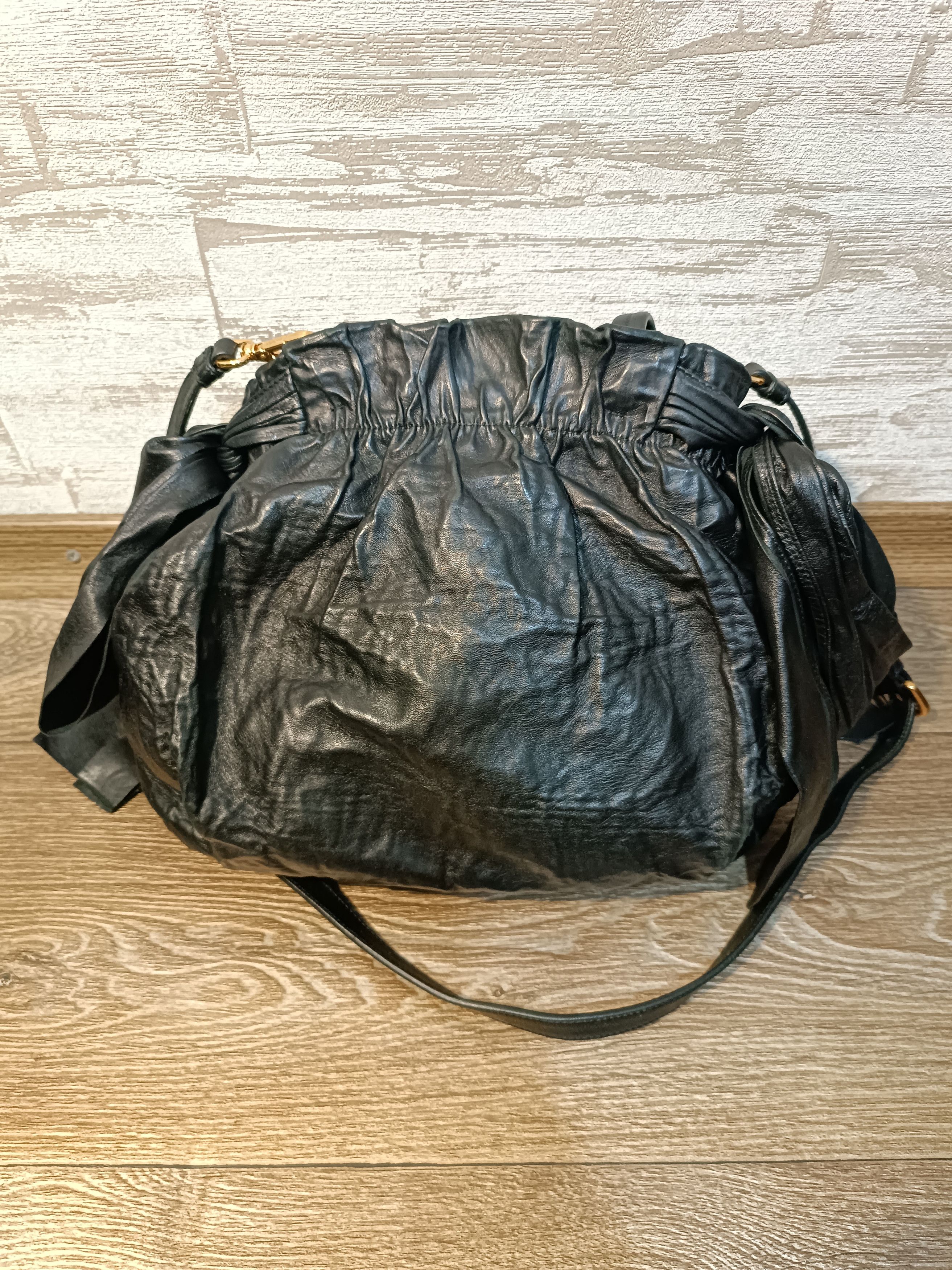 Prada Prada Vintage Leather Bow Bag Size ONE SIZE - 2 Thumbnail