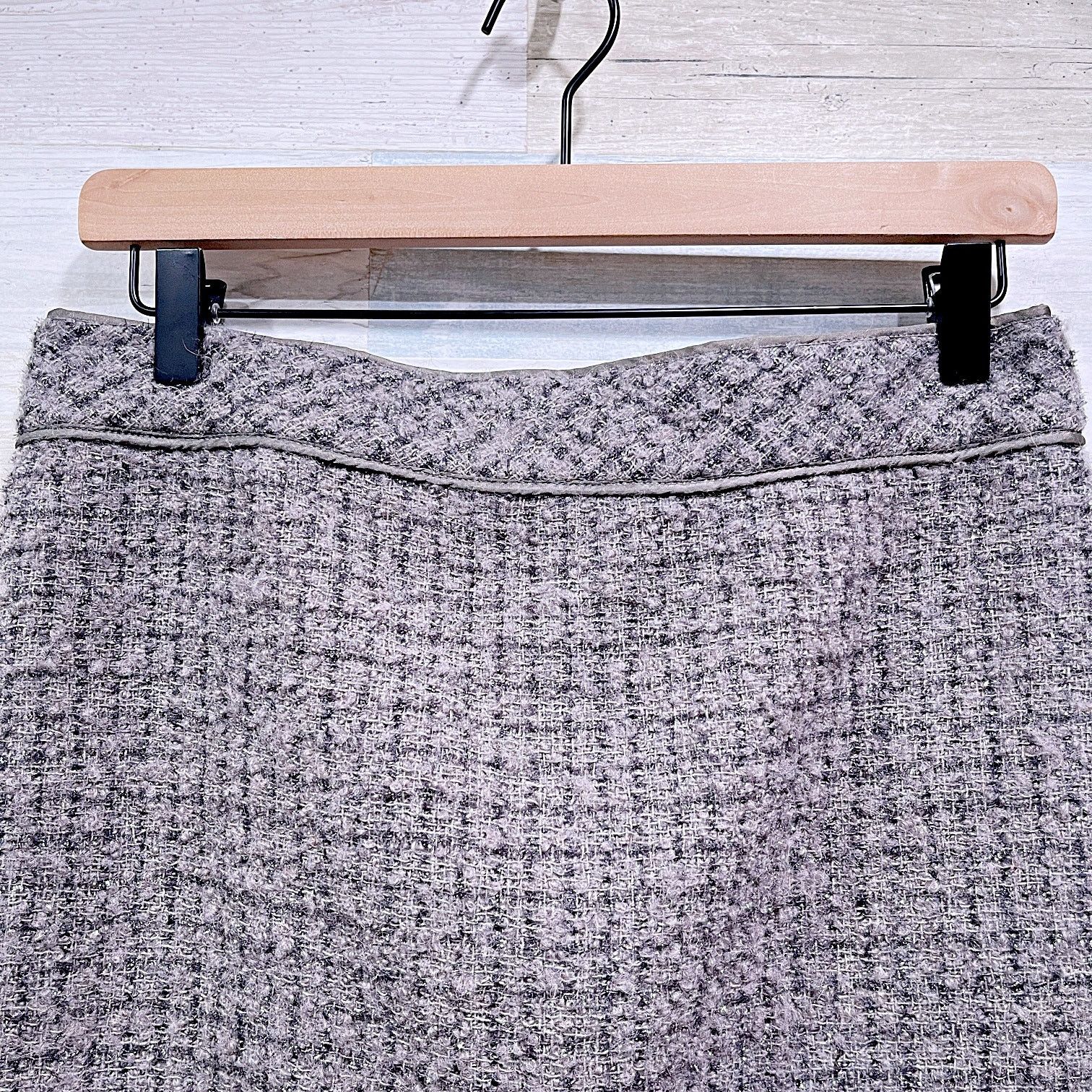 J.Crew J CREW No.2 Pencil Skirt Gray Metallic Boucle Womens 4 Size 27" / US 4 / IT 40 - 3 Thumbnail