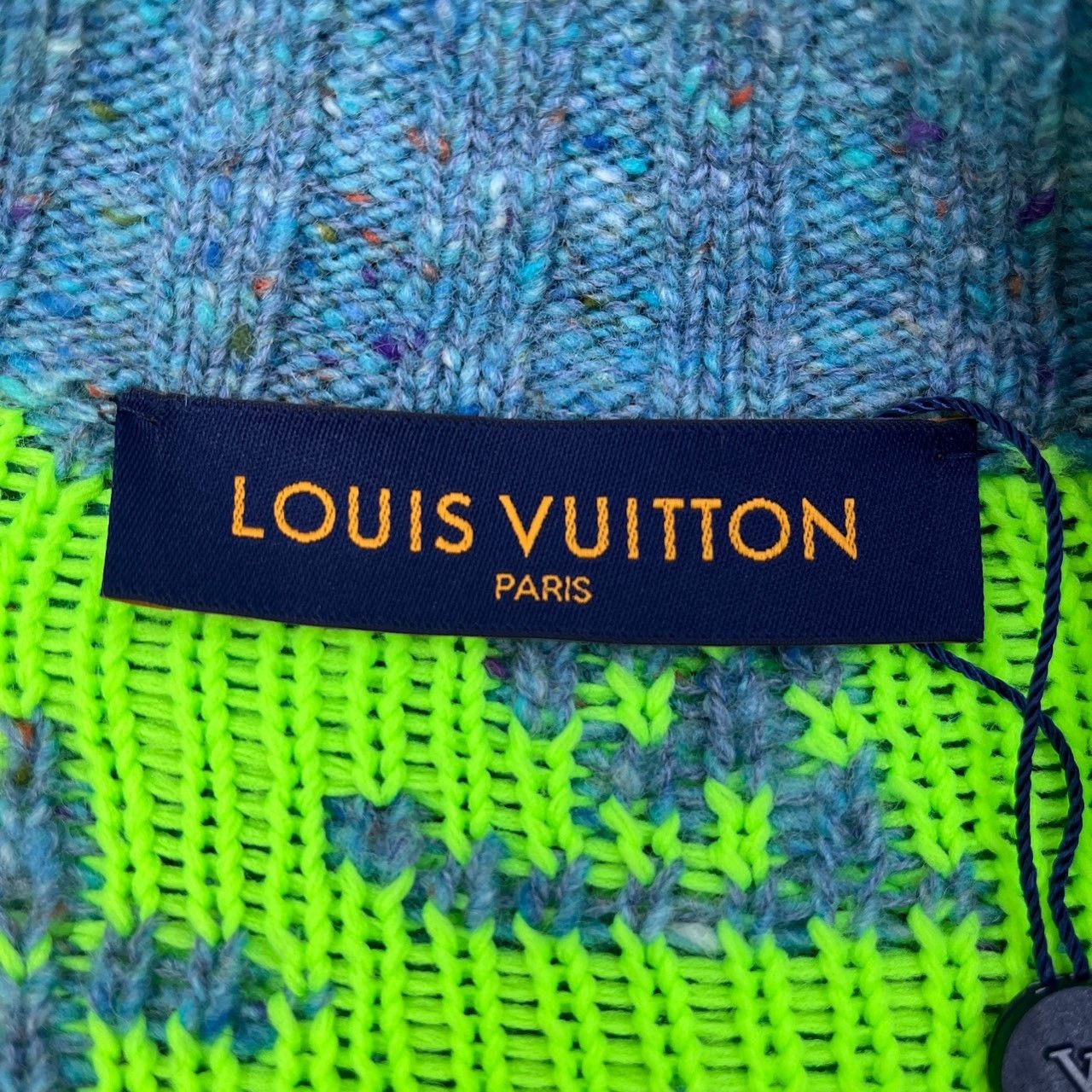 Louis Vuitton Louis Vuitton Long-sleeved cardigan in grey-green full logo Size US S / EU 44-46 / 1 - 5 Thumbnail