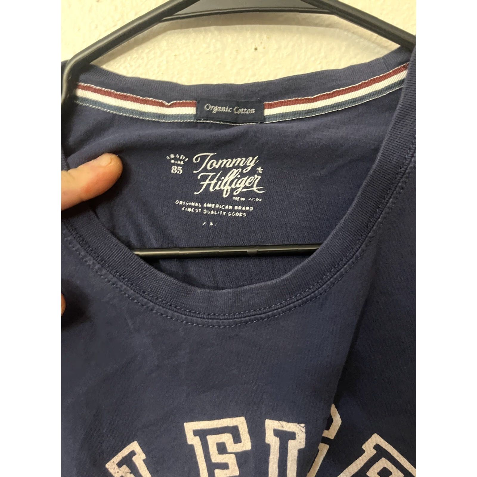 Tommy Hilfiger Tommy Hilfiger Mens T-Shirt Small Crew Neck Short Sleeve Blue Graphic Vintage? (Note: Original size M, not vintage indicated) Size US M / EU 48-50 / 2 - 3 Thumbnail