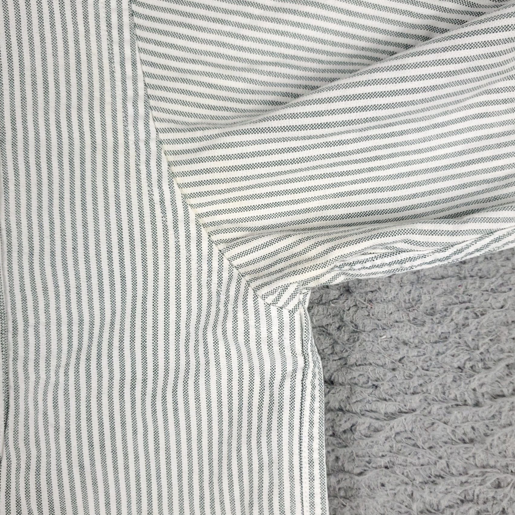 Tommy Hilfiger Tommy Hilfiger Button-Up Shirt Mens Medium Gray Striped Long Sleeve Casual Size US M / EU 48-50 / 2 - 4 Thumbnail