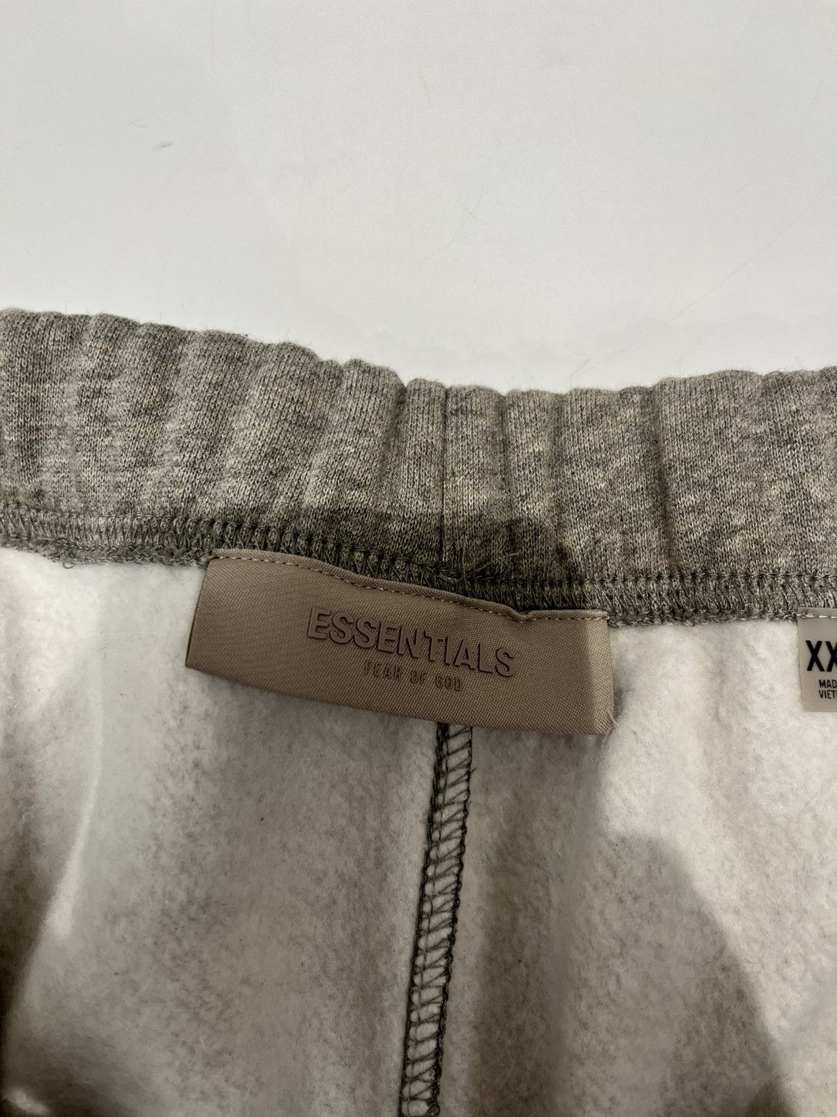 Fear of God Fear Of God Essentials Sweatpants Dark Oatmeal (SS22) Size US 38 / EU 54 - 5 Thumbnail