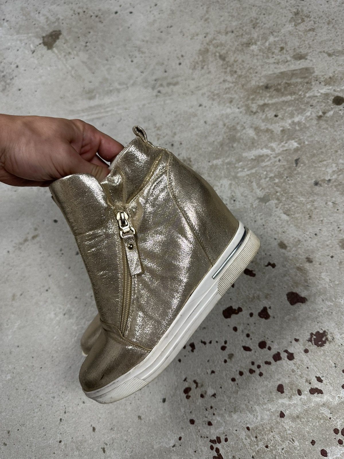 Vintage Vintage Y2K High Top Sneakers Gold Japanese Isabel Size US 5 / IT 35 - 7 Thumbnail