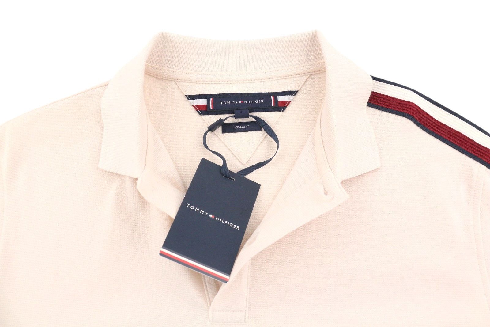 Tommy Hilfiger GLOBAL STRIPE SLEEVE L Feather White Polos 87693 Size US L / EU 52-54 / 3 - 5 Thumbnail