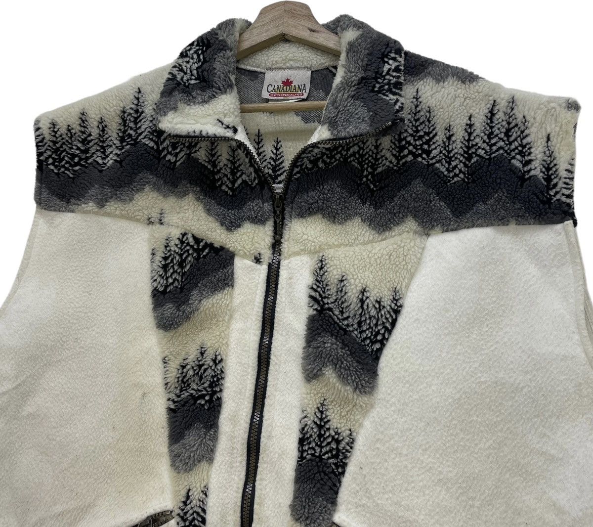 Native 🔥Vtg Banff Canada Native Fleece Vest Jacket Made In Canada Size US L / EU 52-54 / 3 - 2 Thumbnail