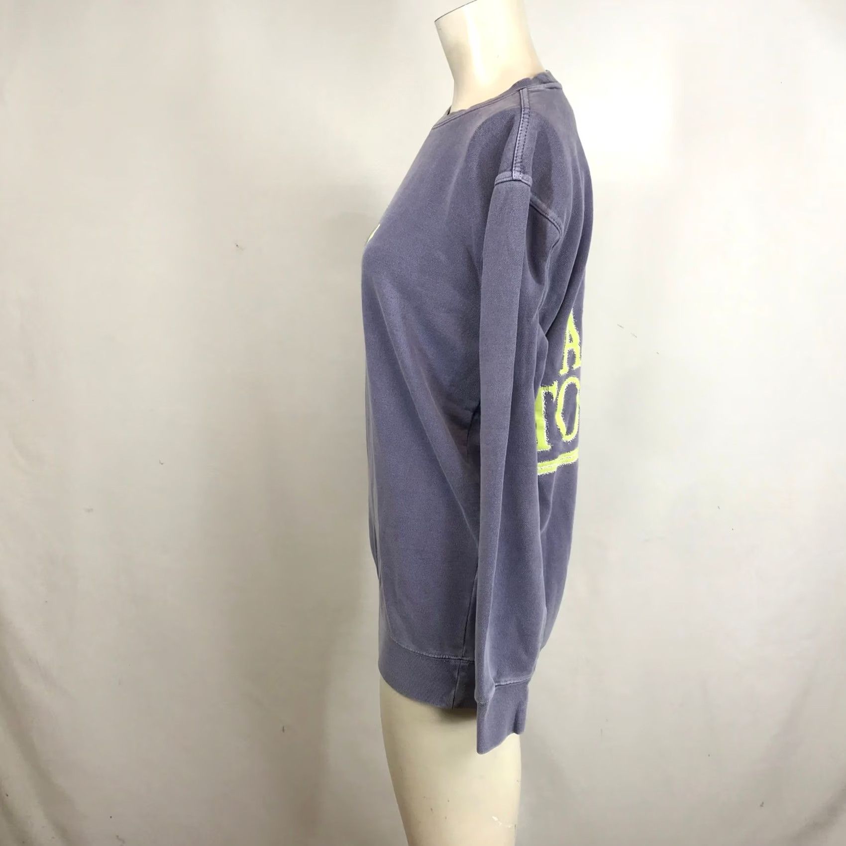 Vintage Cody's Run Club Purple Crewneck Sweatshirt Graphic Print Size XS Size XS / US 0-2 / IT 36-38 - 6 Thumbnail
