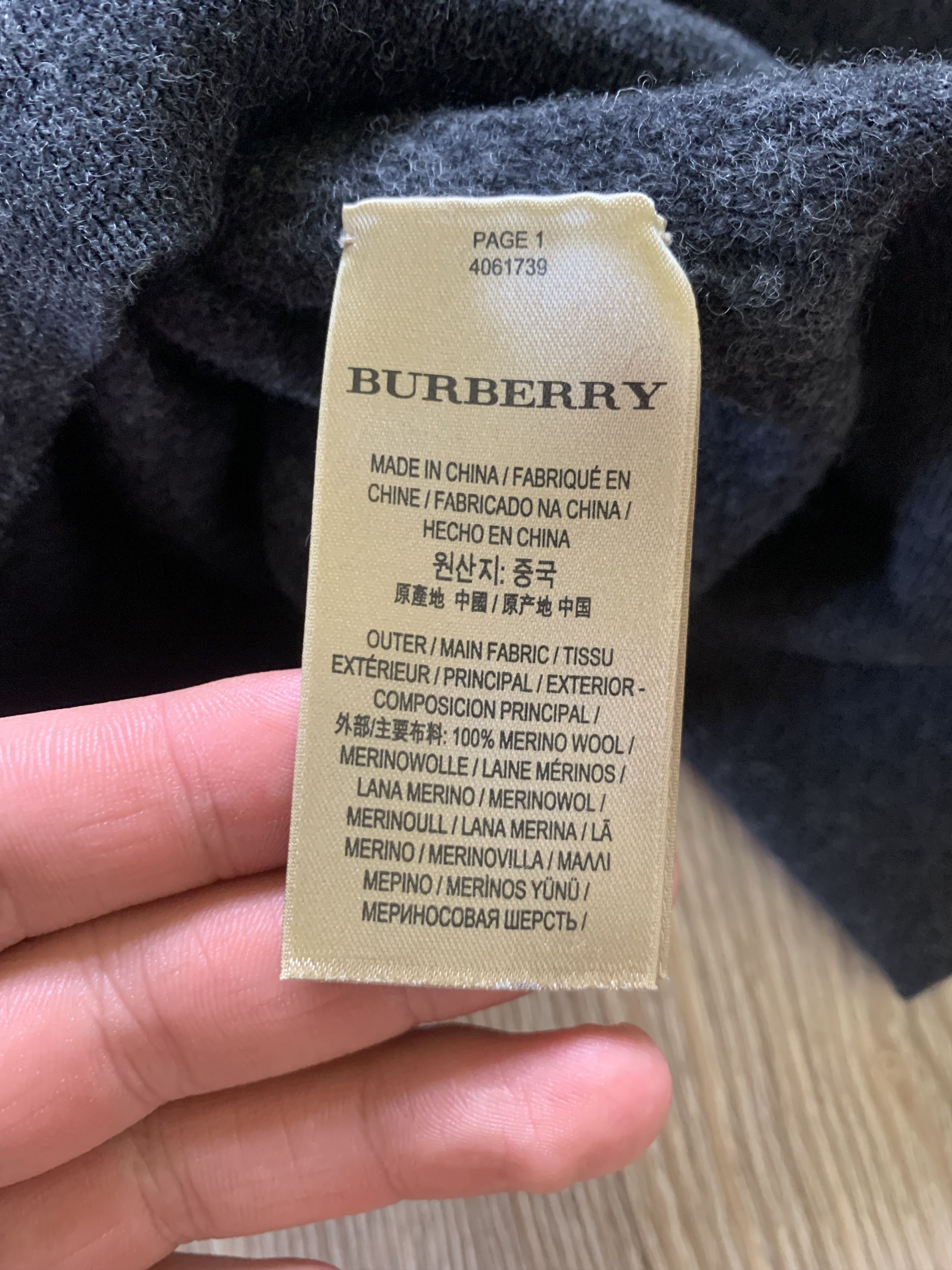 Burberry × Vintage Burberry Vintage Merino Wool Womens Sweater Size S / US 4 / IT 40 - 6 Thumbnail