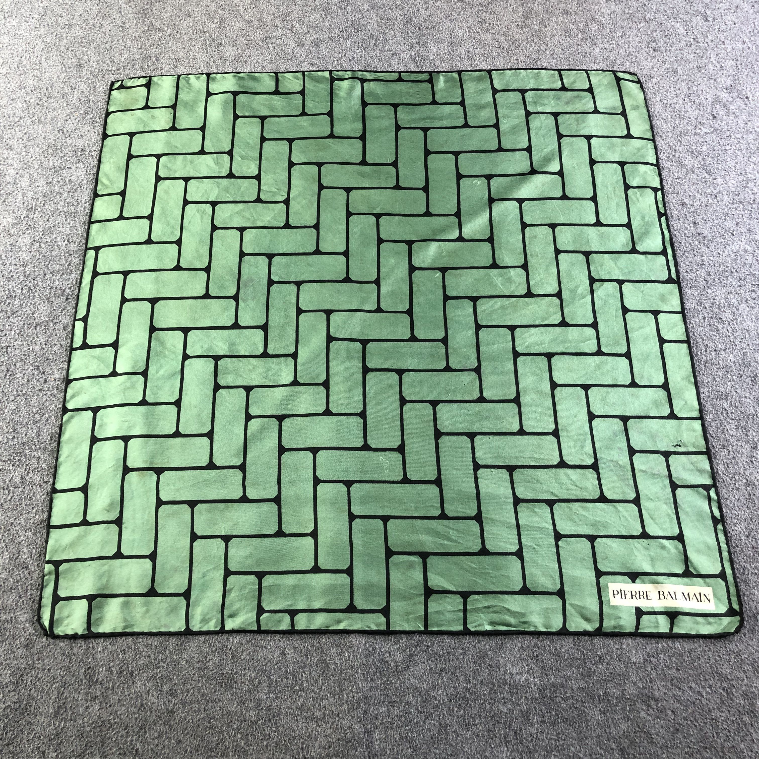 Pierre Balmain Vintage Pierre Balmain Silk Scarf M951 Size ONE SIZE - 1 Thumbnail