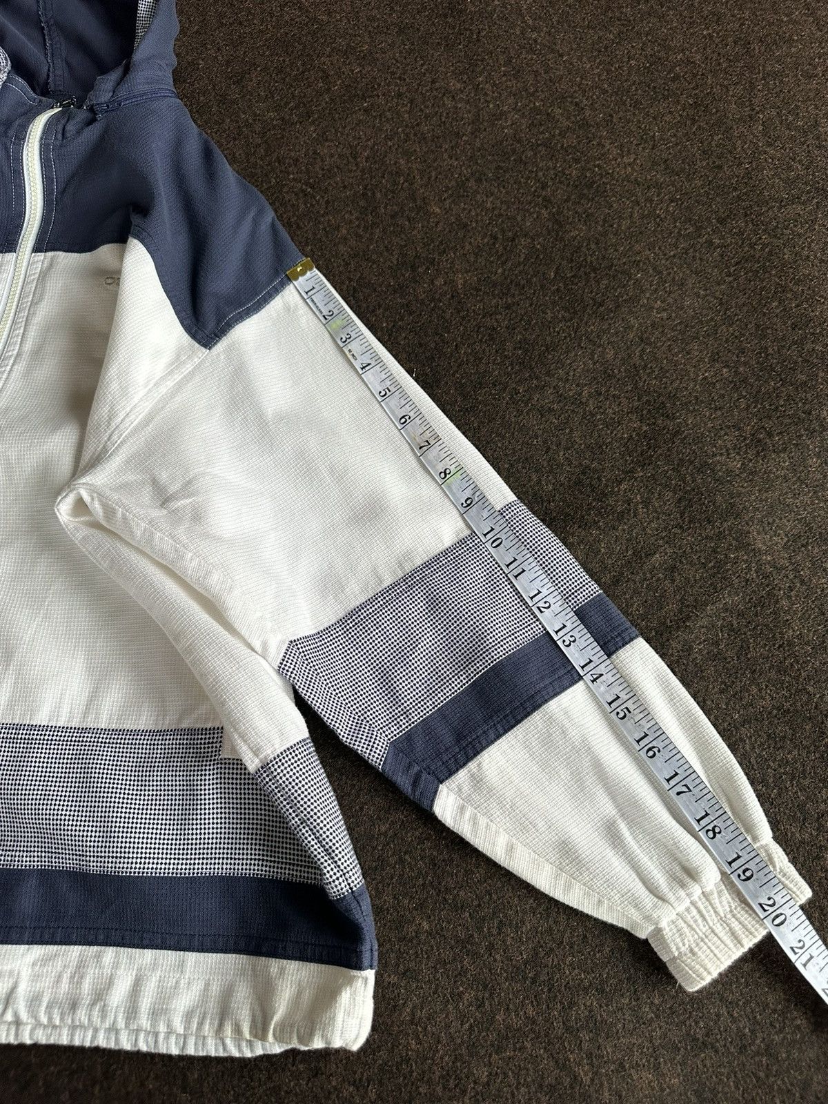 Courreges Vtg 90s Courreges Sport Future Colorblock Windbreaker Z88 Size US M / EU 48-50 / 2 - 9 Thumbnail