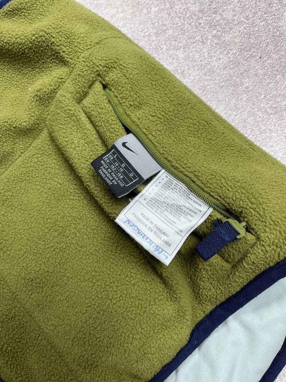 Nike Vintage Nike Swoosh Fleece Nylon Recersible Vest M Size US M / EU 48-50 / 2 - 6 Thumbnail