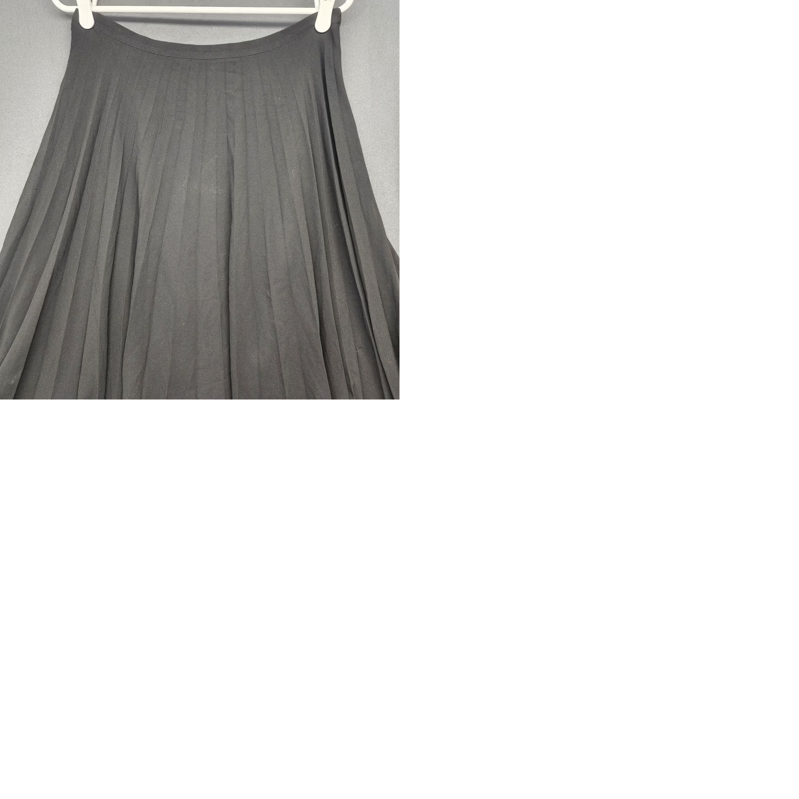 Victoria's Secret VINTAGE Victoria's Secret Skirt Womens 10 Black Lace Ruffle Pleats Side Zip A-Line Knee Length Womens Grunge Y2K Witchy Goth Whimsygoth Fairy Size 32" / US 10 / IT 46 - 9 Thumbnail