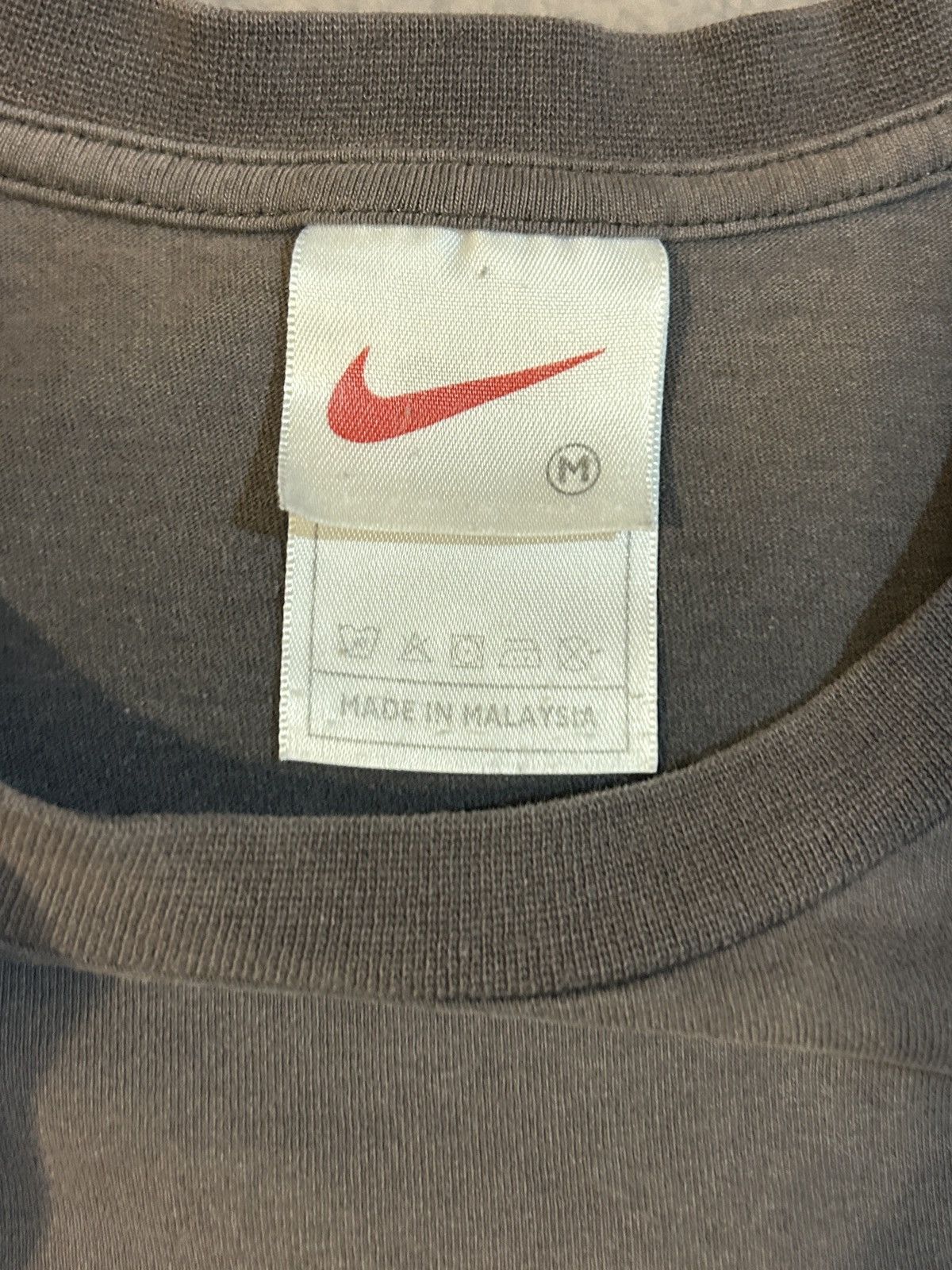 Nike 90s Vintage Nike graphic tee Size US M / EU 48-50 / 2 - 4 Thumbnail