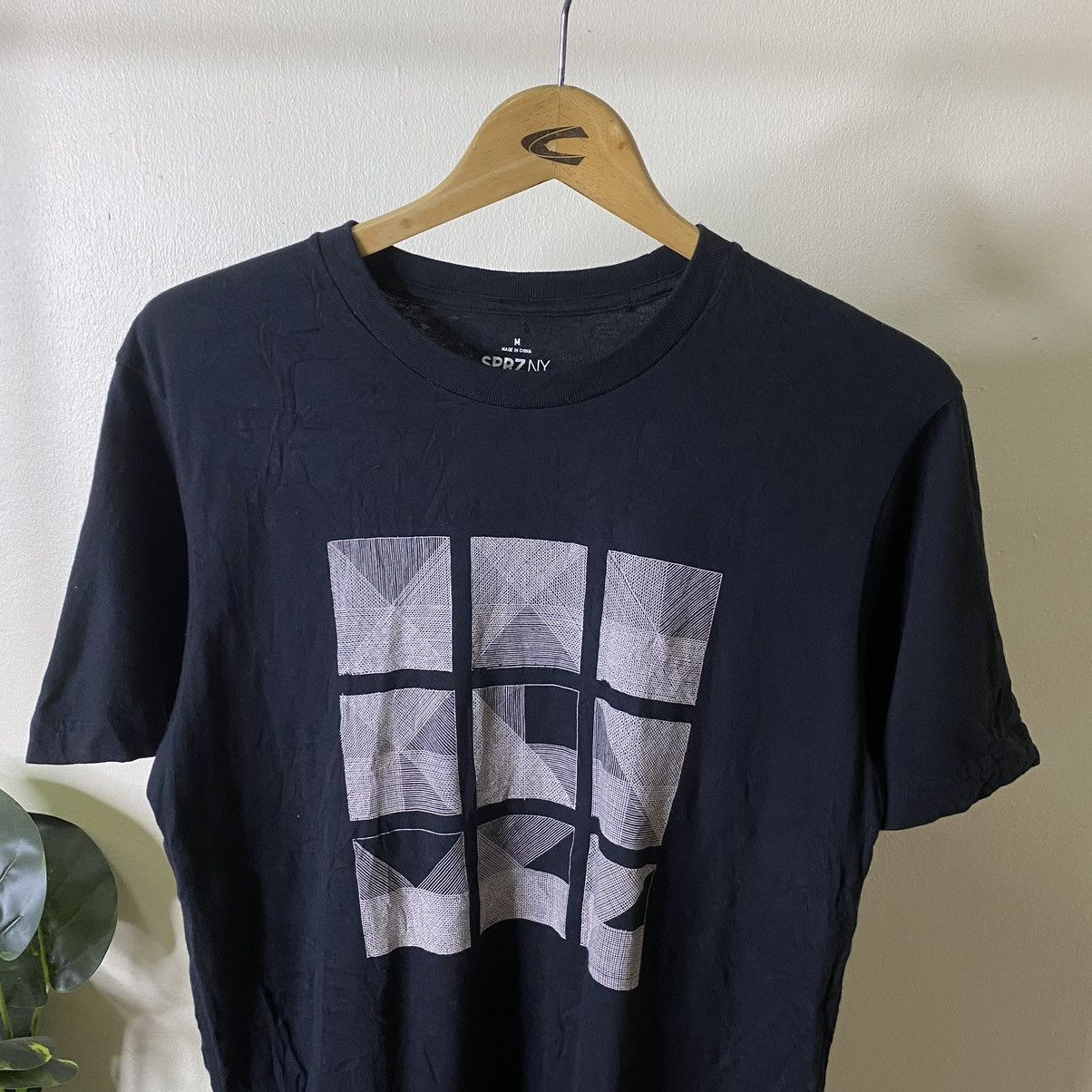 Uniqlo LeWitt Artwork x Uniqlo UT Collaboration T Shirt Size US M / EU 48-50 / 2 - 2 Thumbnail