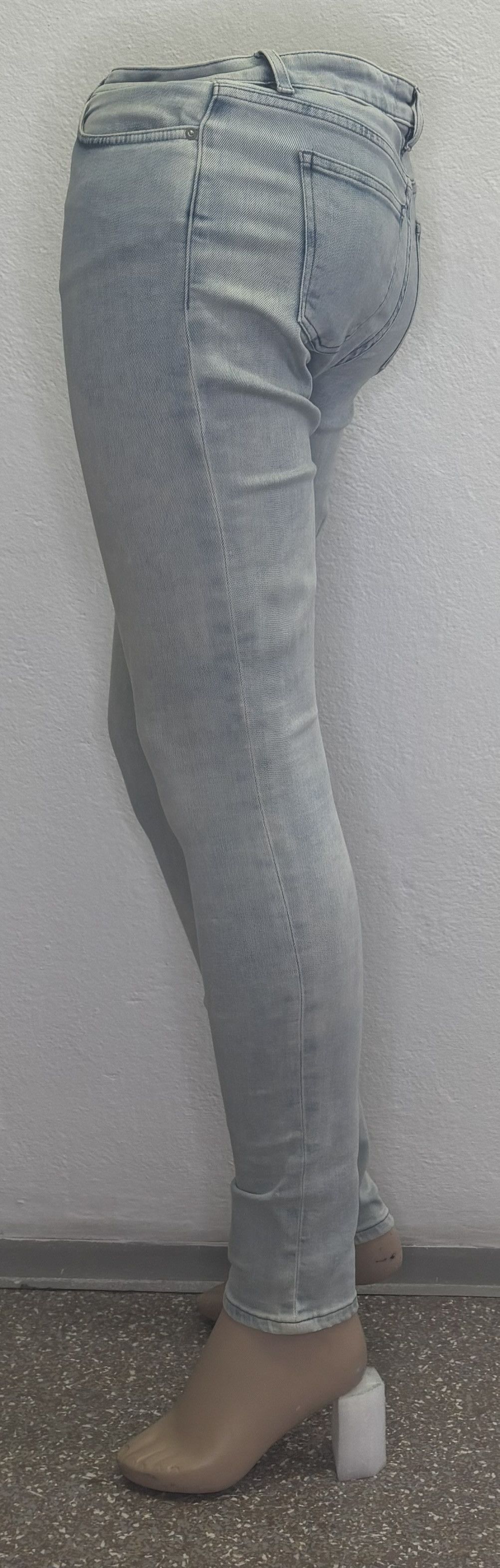 Acne Studios Acne Studios jeans size 28-34 Size 28" / US 6 / IT 42 - 4 Thumbnail