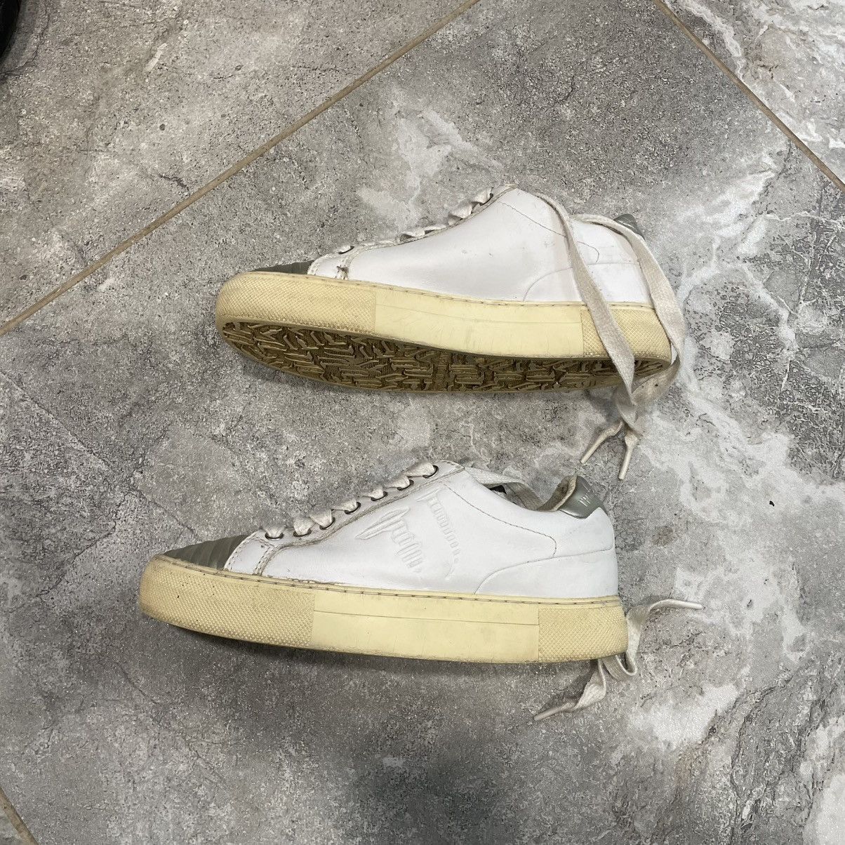 Trussardi Trussardi Leather sneakers Shoes boots old luxury Italy Size US 6 / EU 39 - 1 Thumbnail