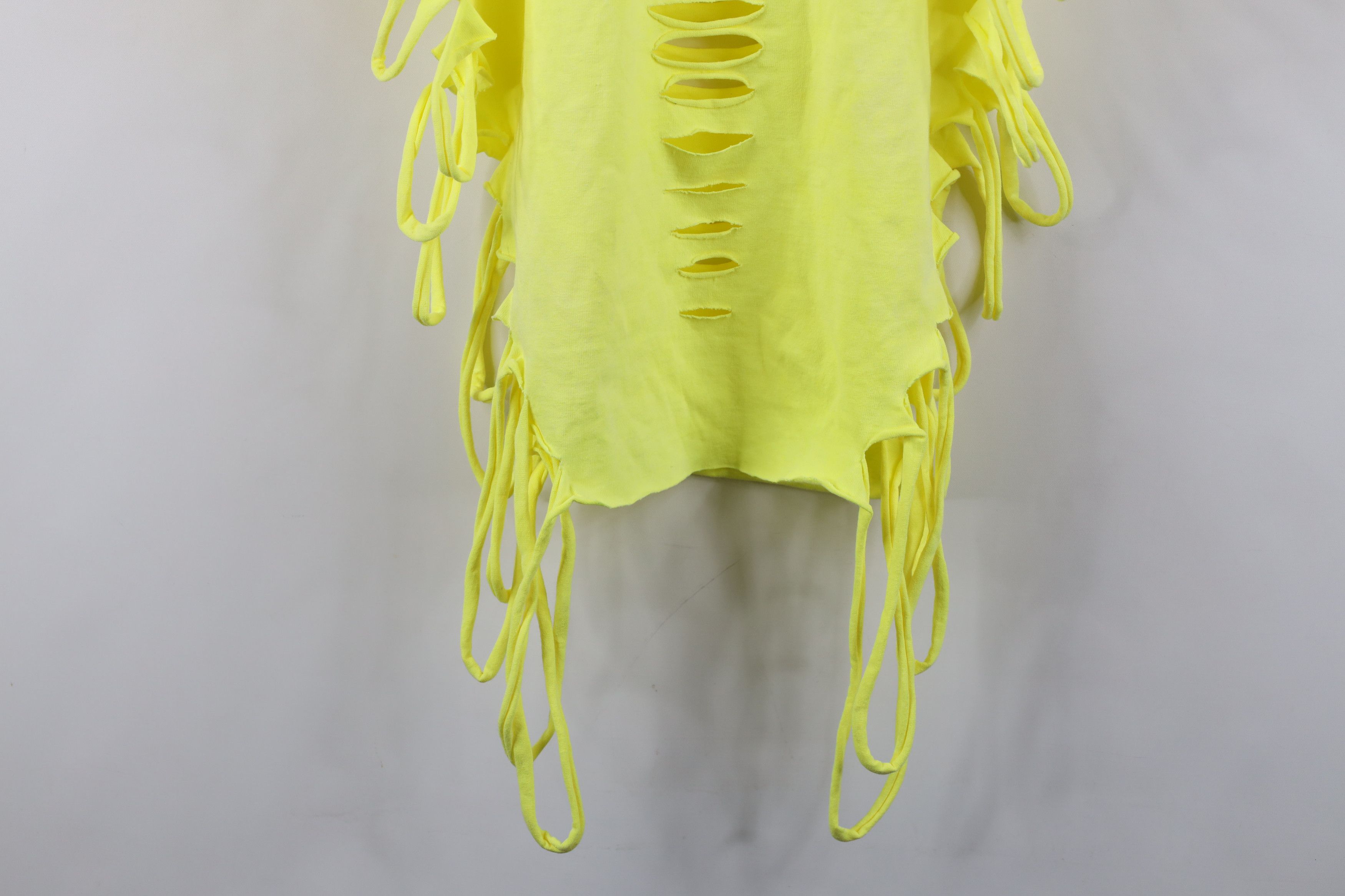 Vintage Deadstock Vintage 90s Streetwear Beach T-Shirt Yellow USA Size XL / US 12-14 / IT 48-50 - 16 Thumbnail