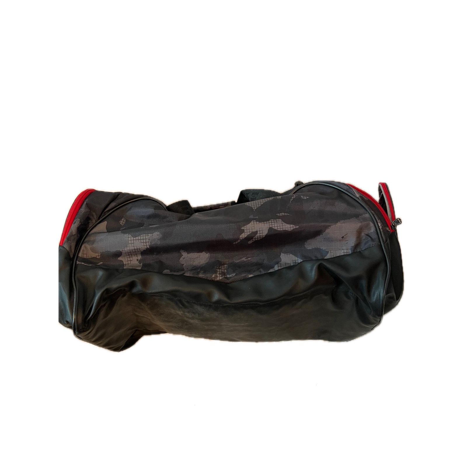 Under Armour 20"x12"x10" Black Camo W Red Duffel Gym Bag, Men's
