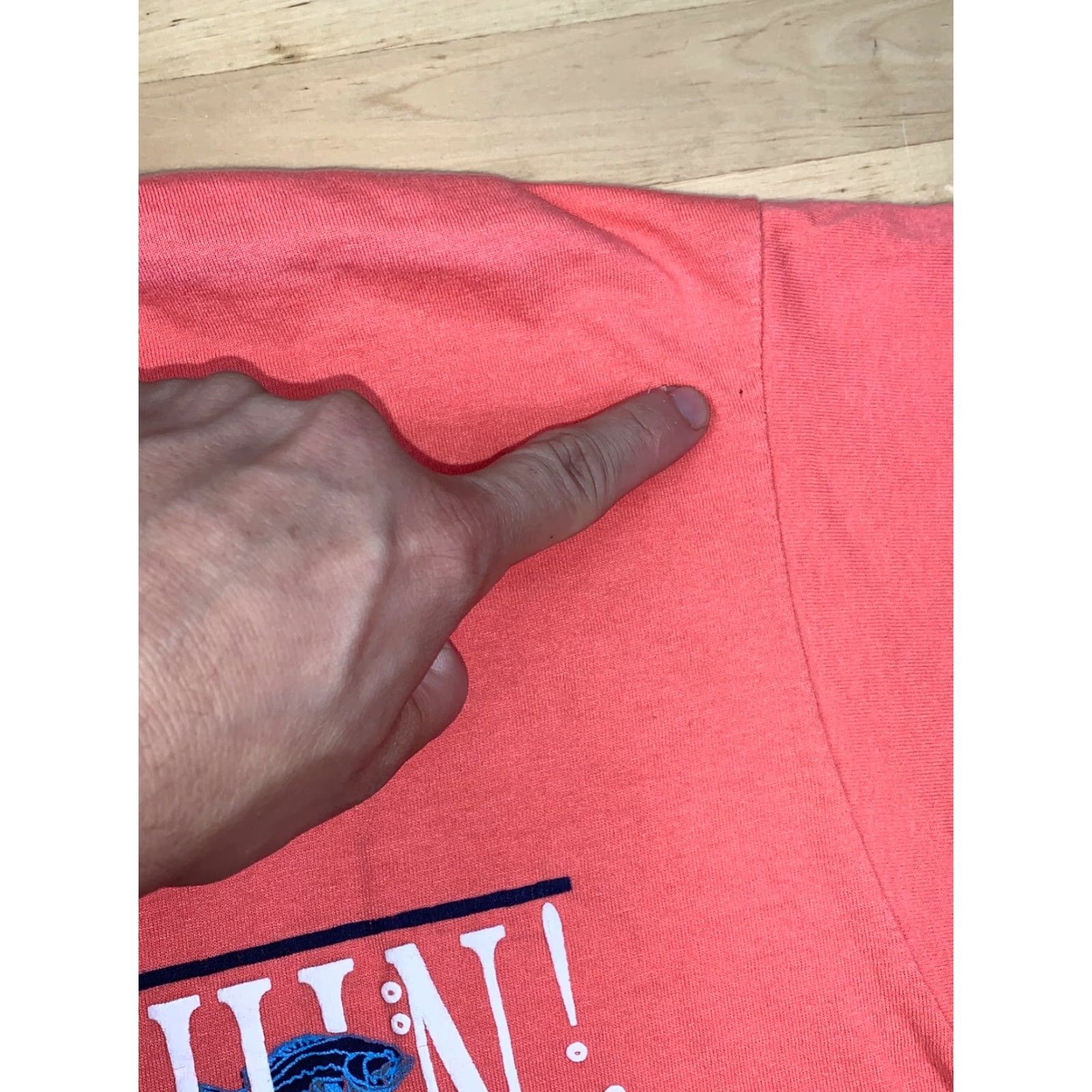Fruit Of The Loom VINTAGE Gone Fishin' Graphic T Shirt Mens XL Peach Florida Shirt Graphic Print Crew Neck Short Sleeve XL Mens Peach Florida Size US XL / EU 56 / 4 - 4 Thumbnail