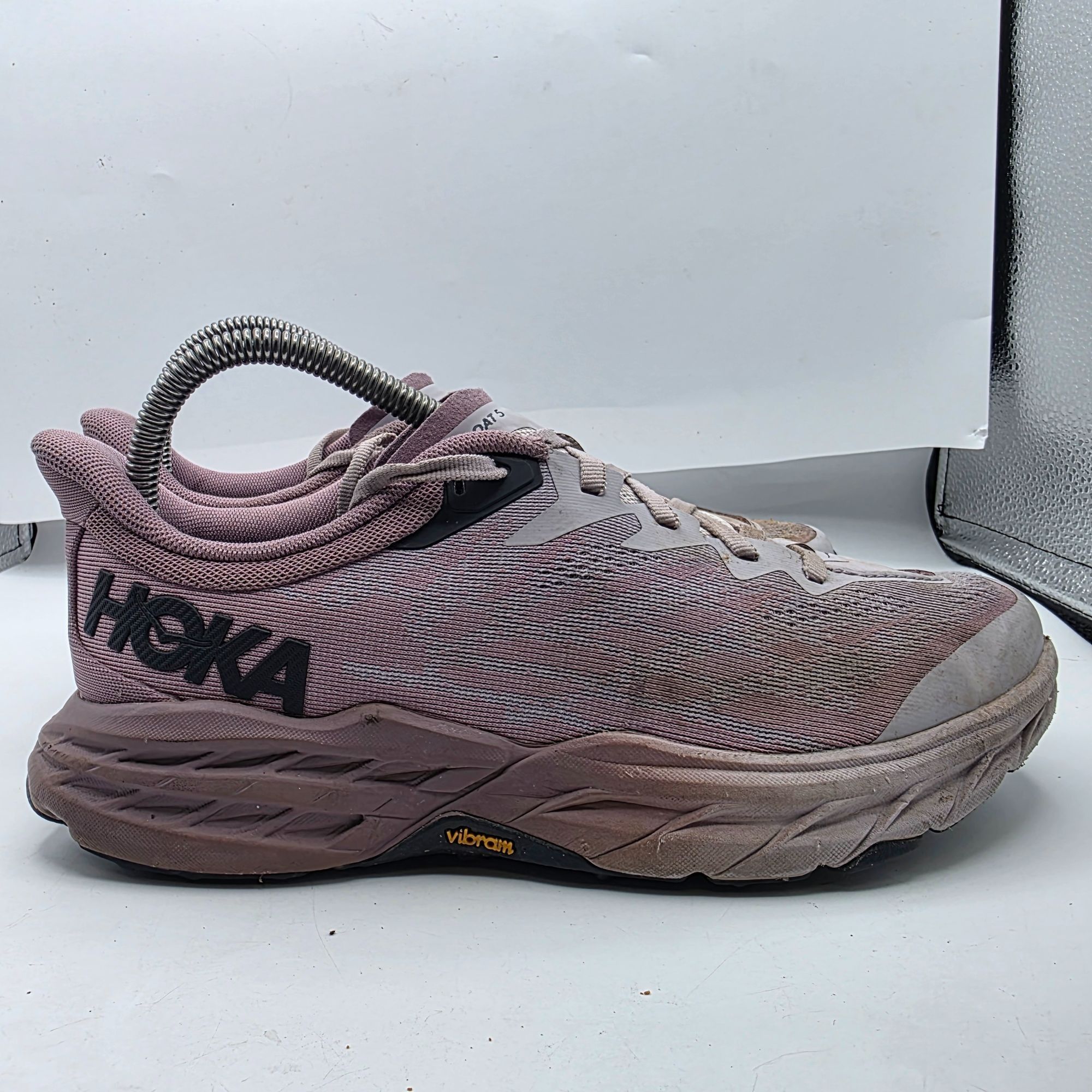 Hoka Hoka One One Speedgoat 5 Womens Size 7 Pink Trail Running Sh Size US 7 / IT 37 - 12 Thumbnail