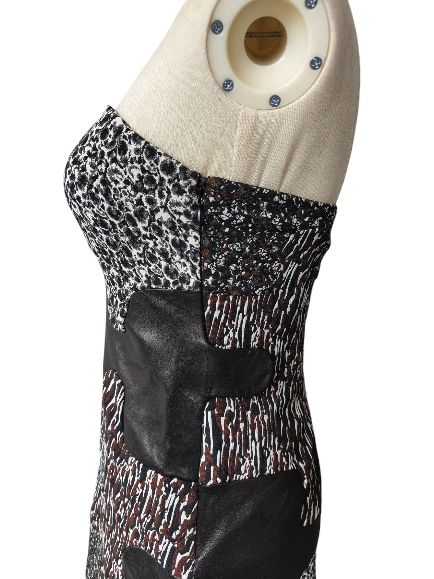 Diane von Furstenberg Patterned Tube Dress With Leather Patching Size XS / US 0-2 / IT 36-38 - 5 Thumbnail