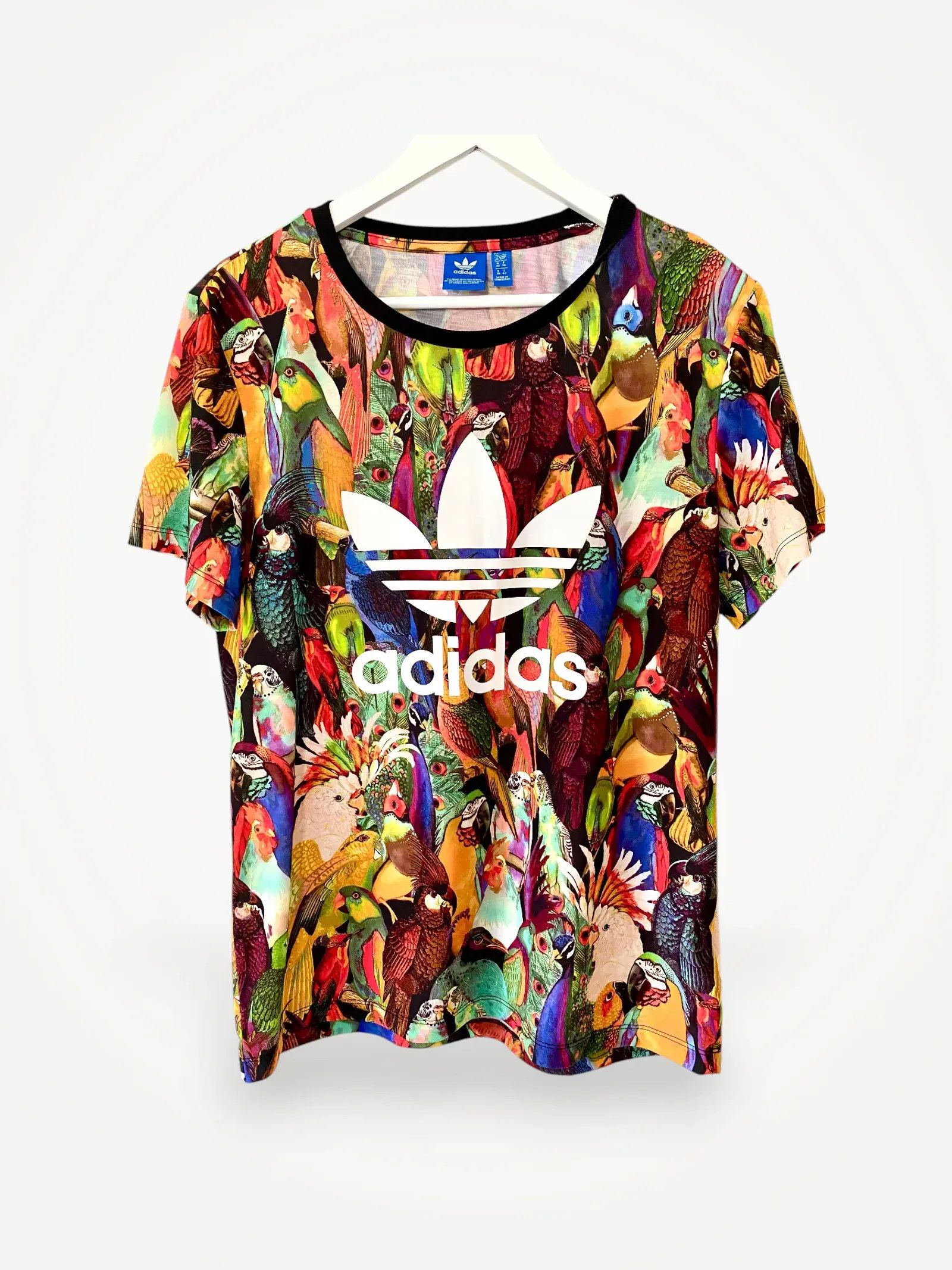 Adidas Adidas x Farm Rio Farm Rio Passaredo Tropical Parrot Sweater Size S / US 4 / IT 40 - 1 Thumbnail