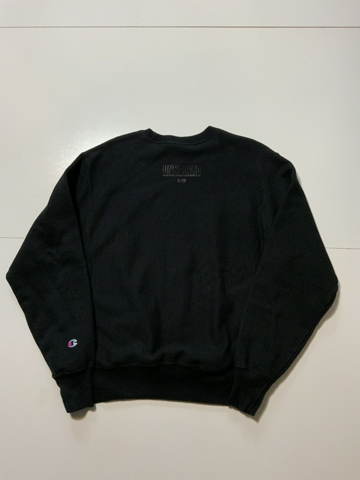 Champion Champion Reverse Weave Unsolved Tupac Shakur Sweatshirt Size US M / EU 48-50 / 2 - 2 Thumbnail